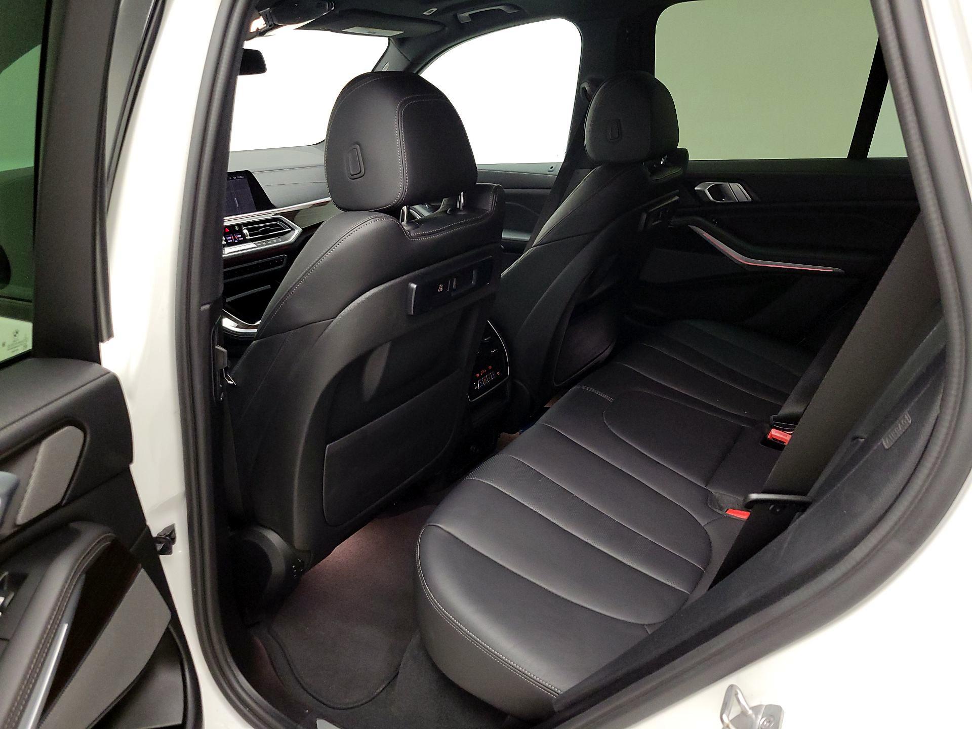 Thumbnail: 2021 BMW X5 - 20