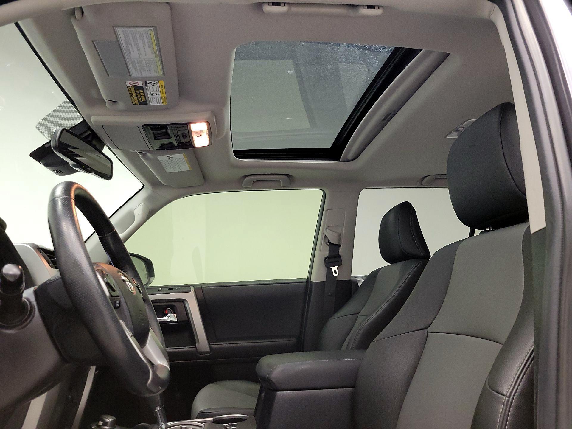 Thumbnail: 2020 Toyota 4Runner - 20