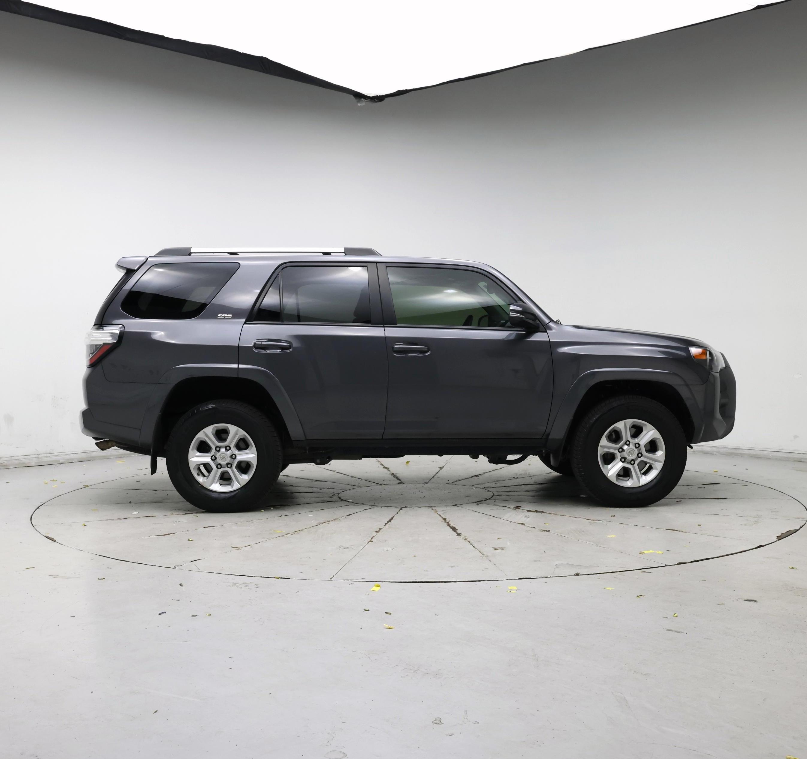 Thumbnail: 2020 Toyota 4Runner - 7
