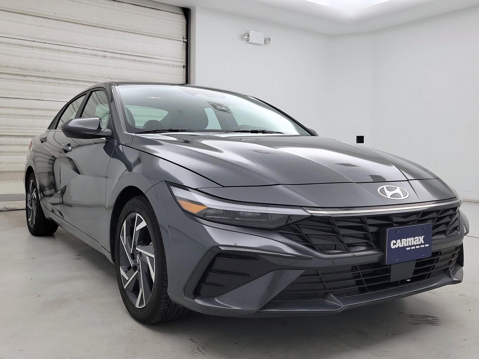 Thumbnail: 2024 Hyundai Elantra - 1