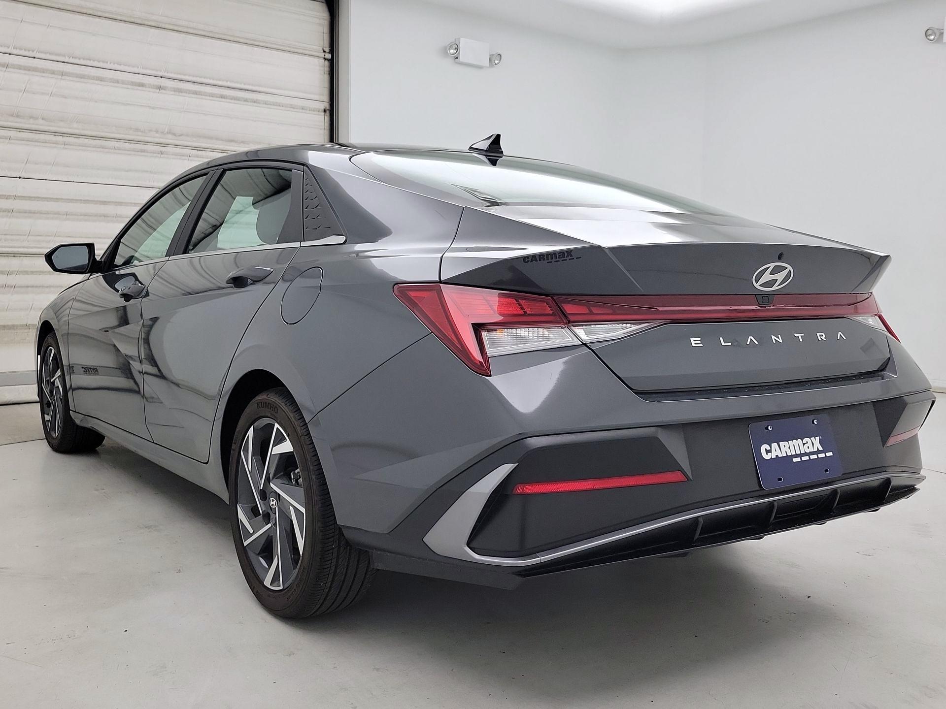 Thumbnail: 2024 Hyundai Elantra - 7