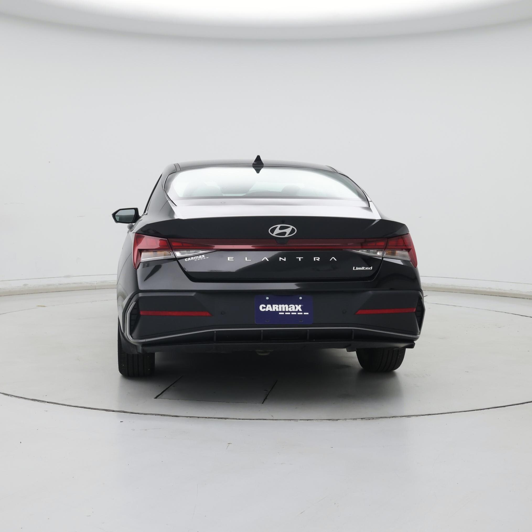 Thumbnail: 2024 Hyundai Elantra - 6