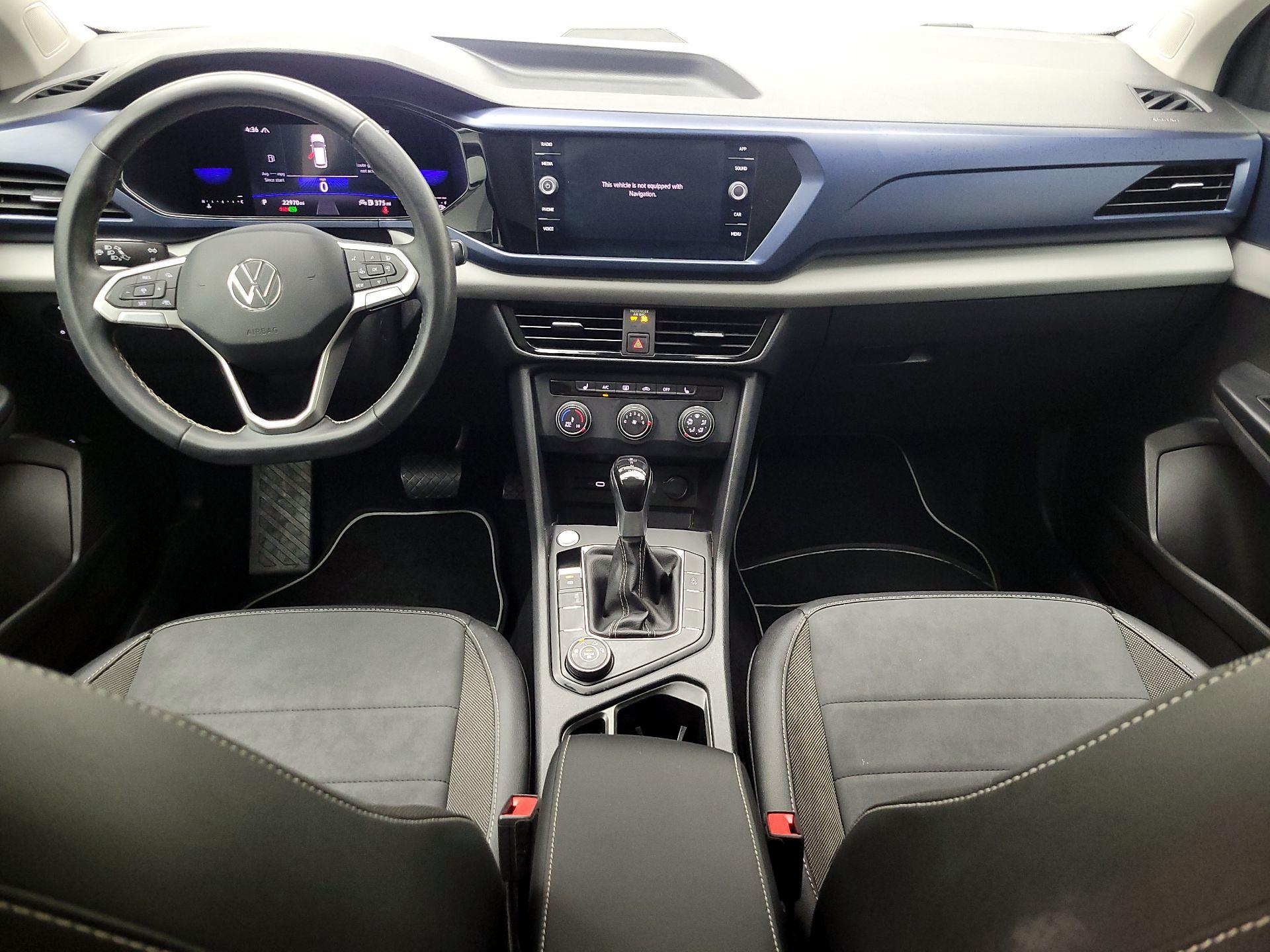 Thumbnail: 2022 Volkswagen Taos - 9