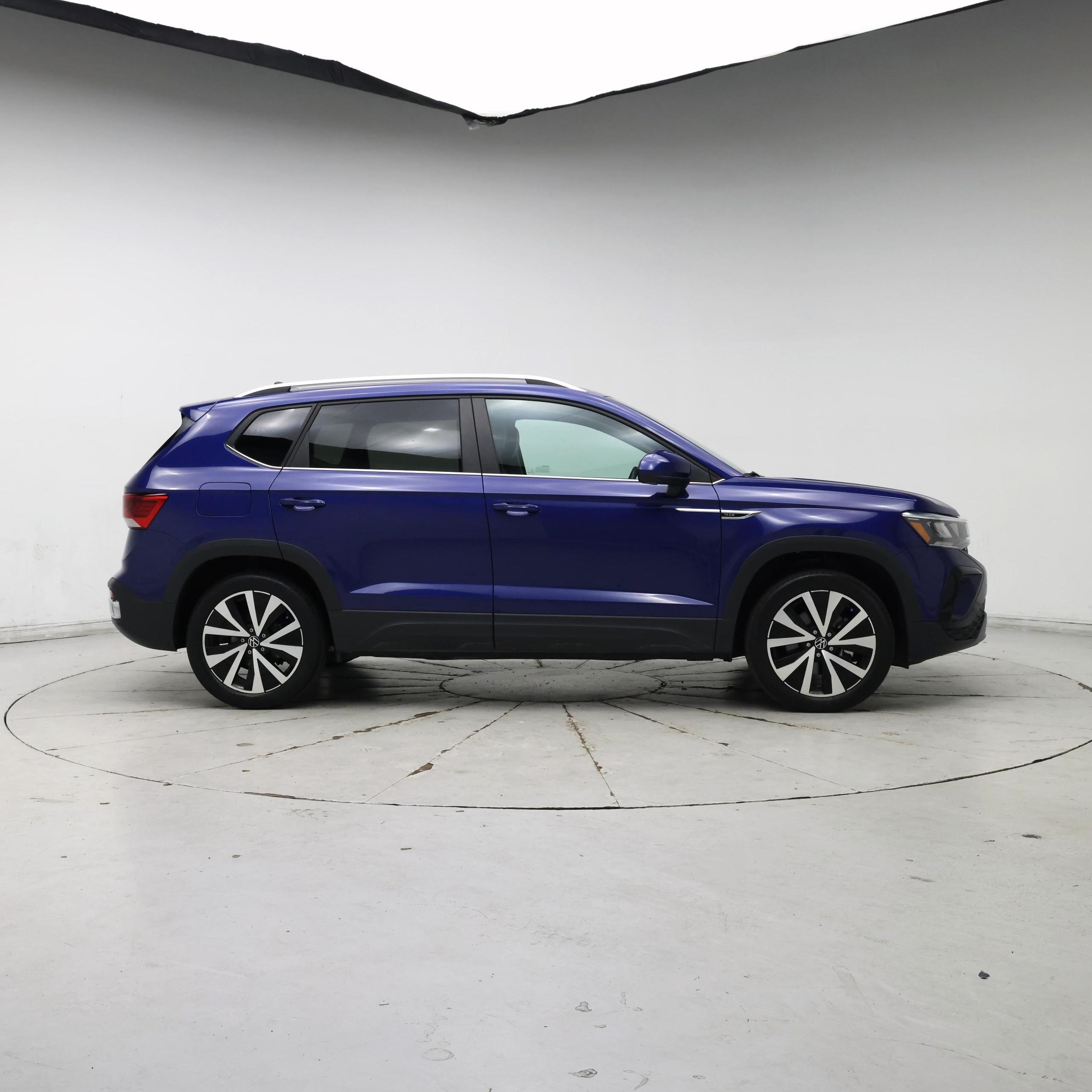 Thumbnail: 2022 Volkswagen Taos - 7