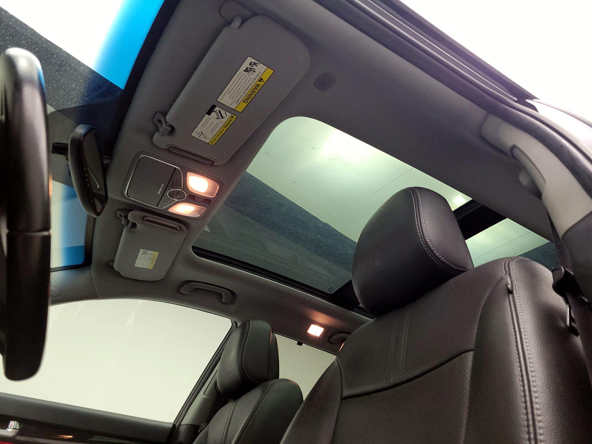 Thumbnail: 2015 Kia Sorento - 20