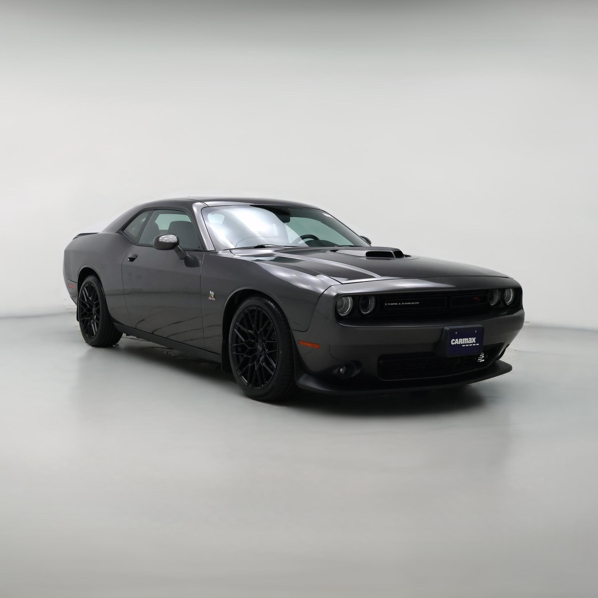 Thumbnail: 2015 Dodge Challenger - 1