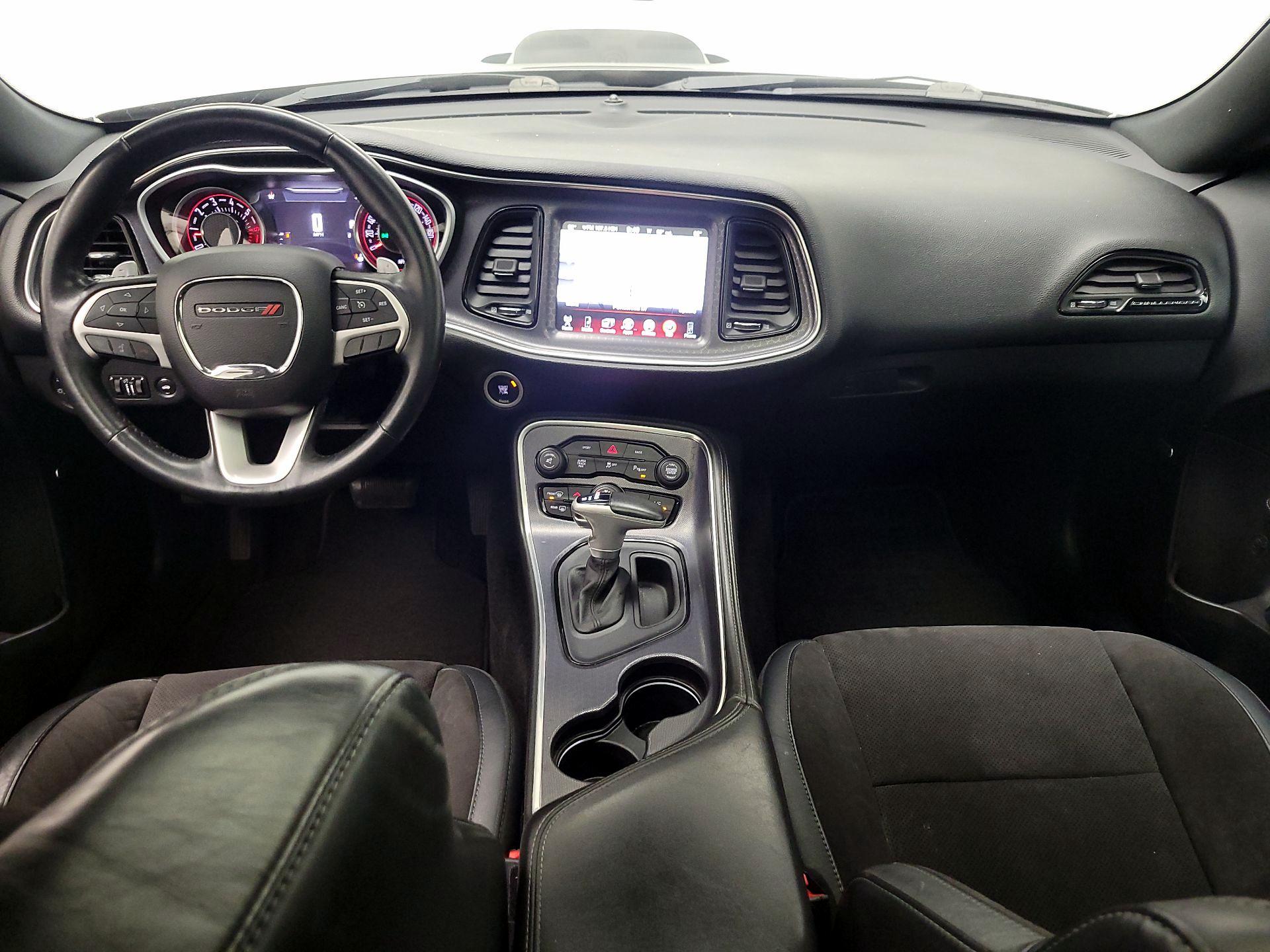 Thumbnail: 2015 Dodge Challenger - 9