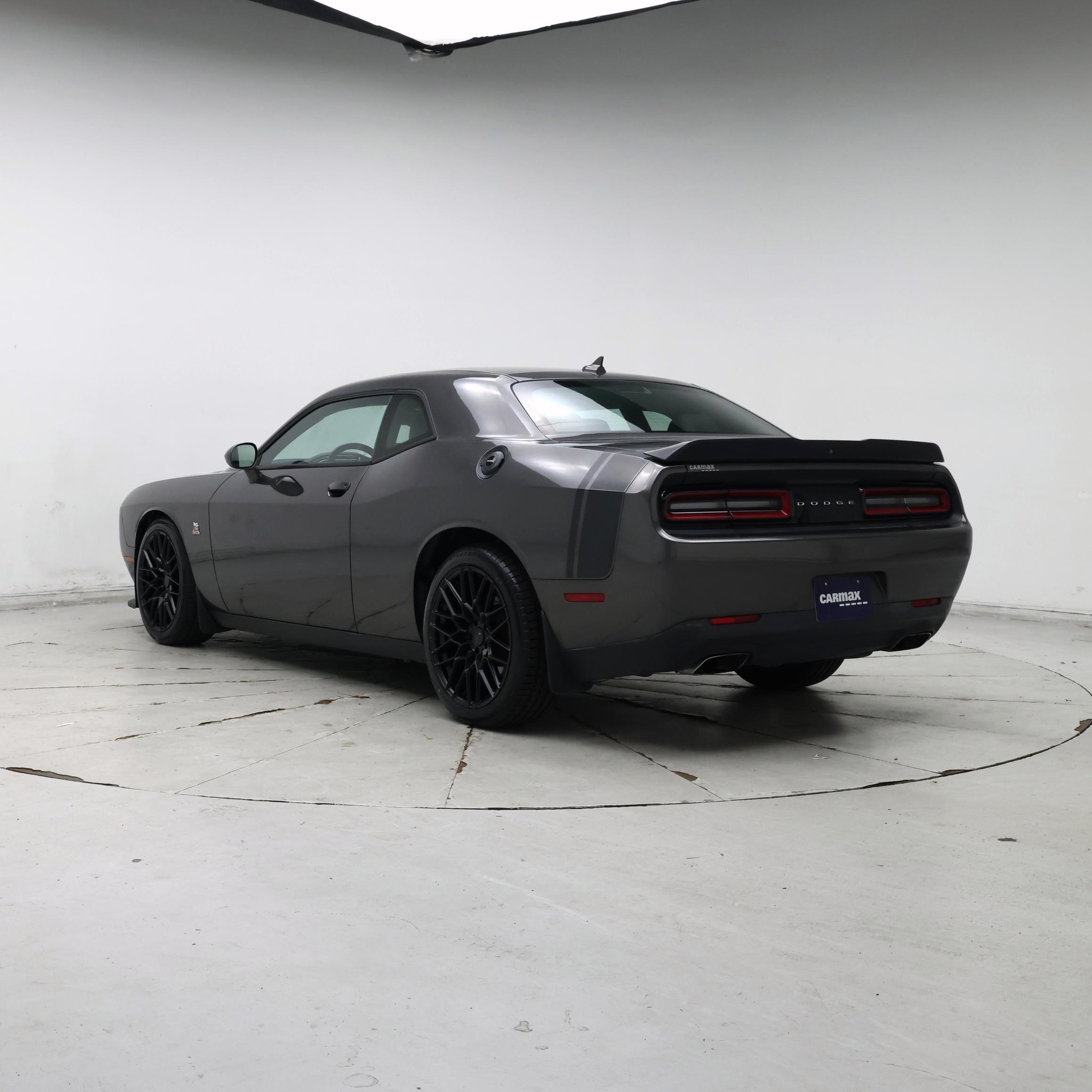 Thumbnail: 2015 Dodge Challenger - 2
