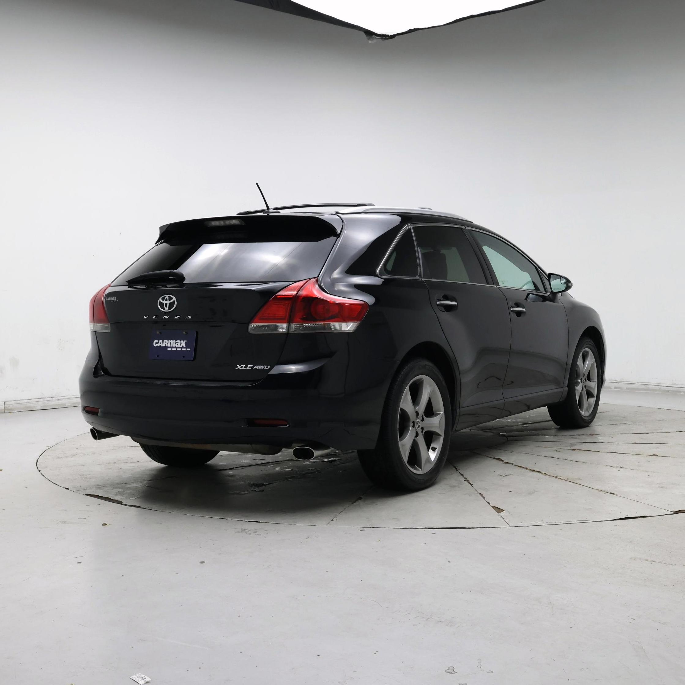 Thumbnail: 2015 Toyota Venza - 8