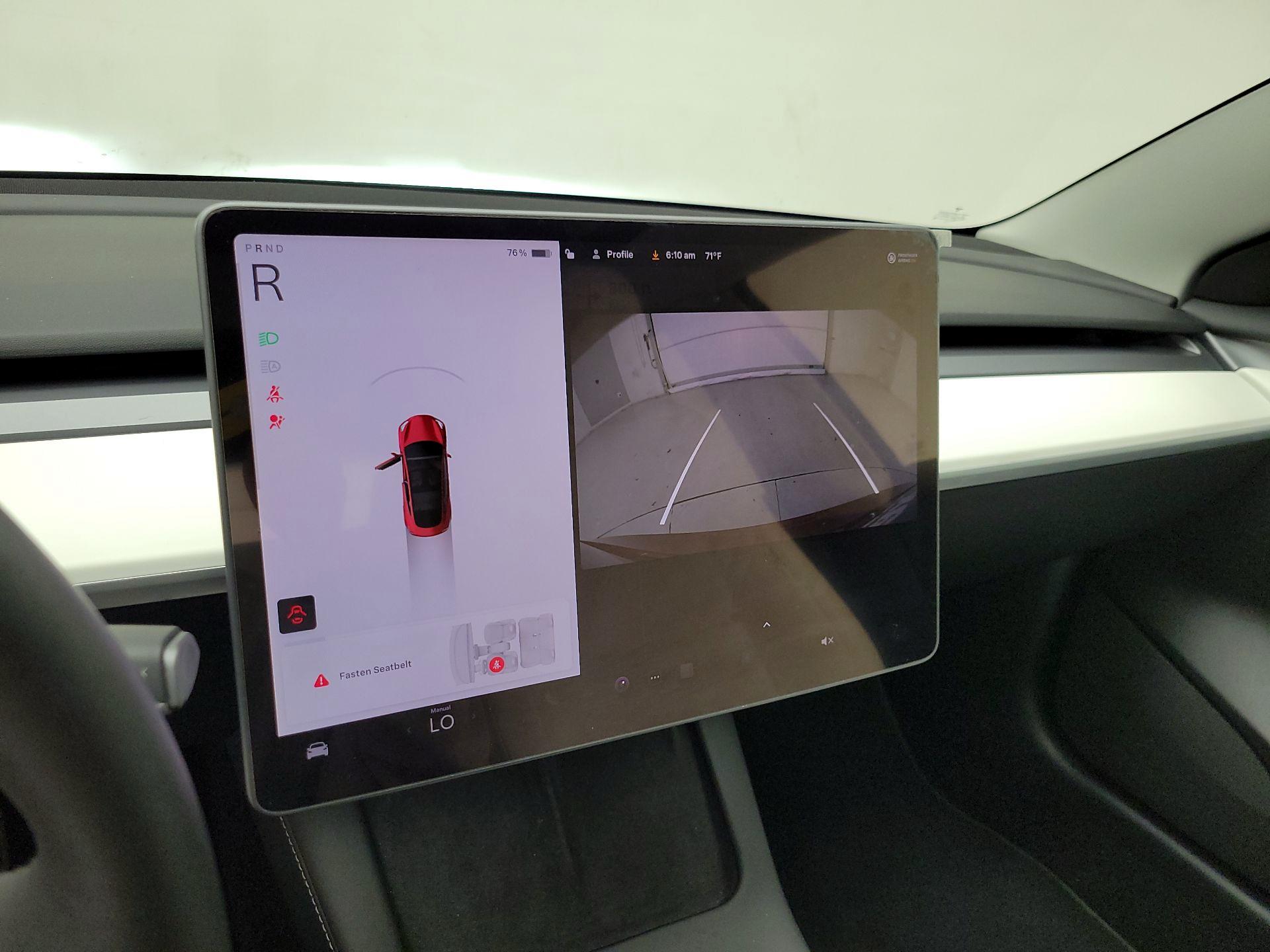 Thumbnail: 2022 Tesla Model 3 - 14