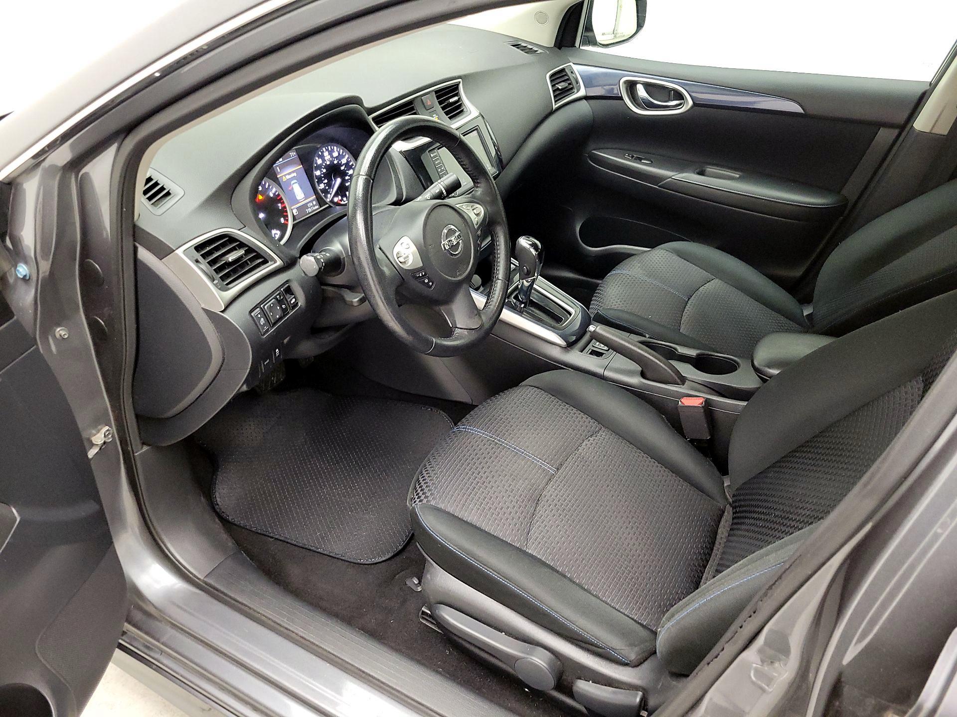 Thumbnail: 2019 Nissan Sentra - 11