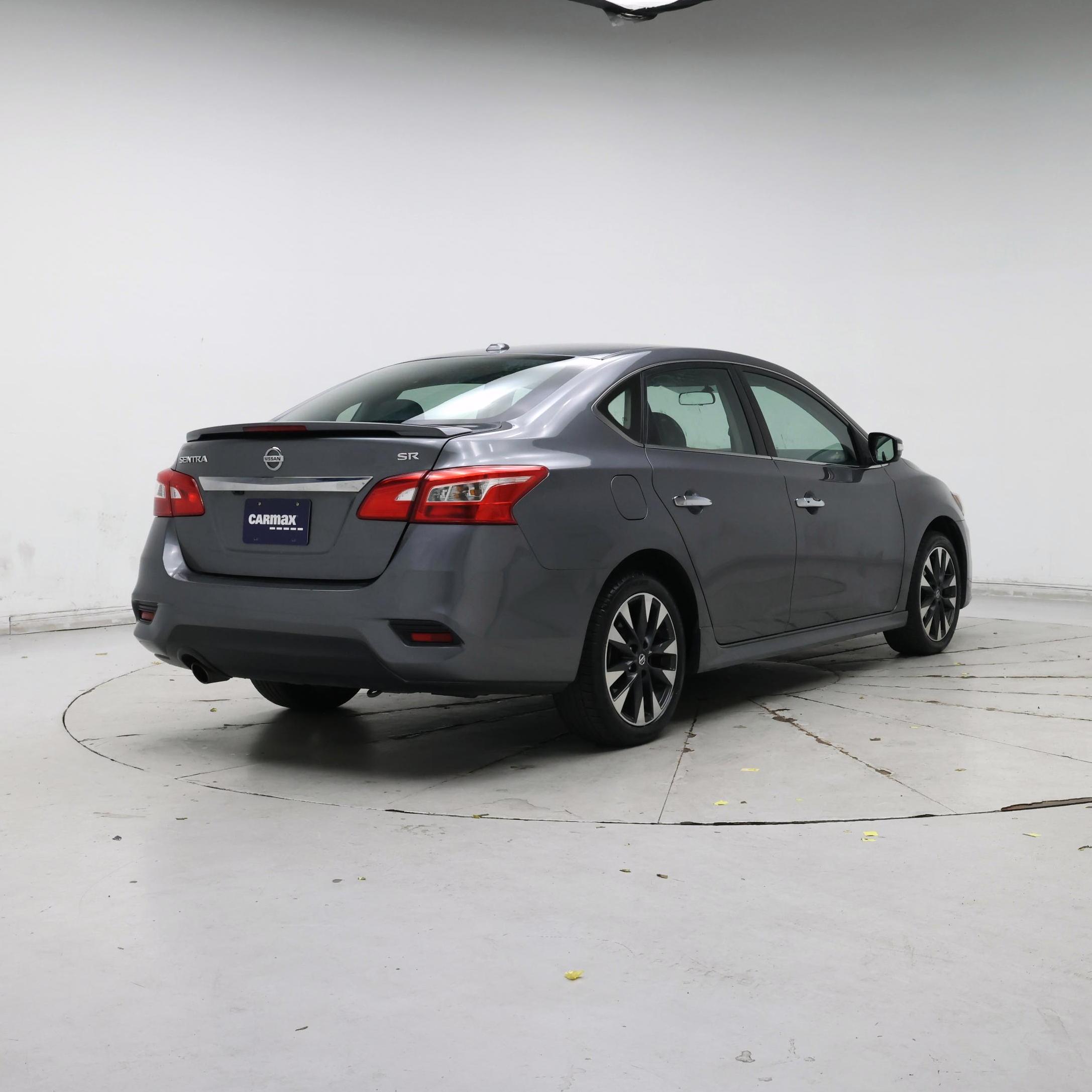 Thumbnail: 2019 Nissan Sentra - 8