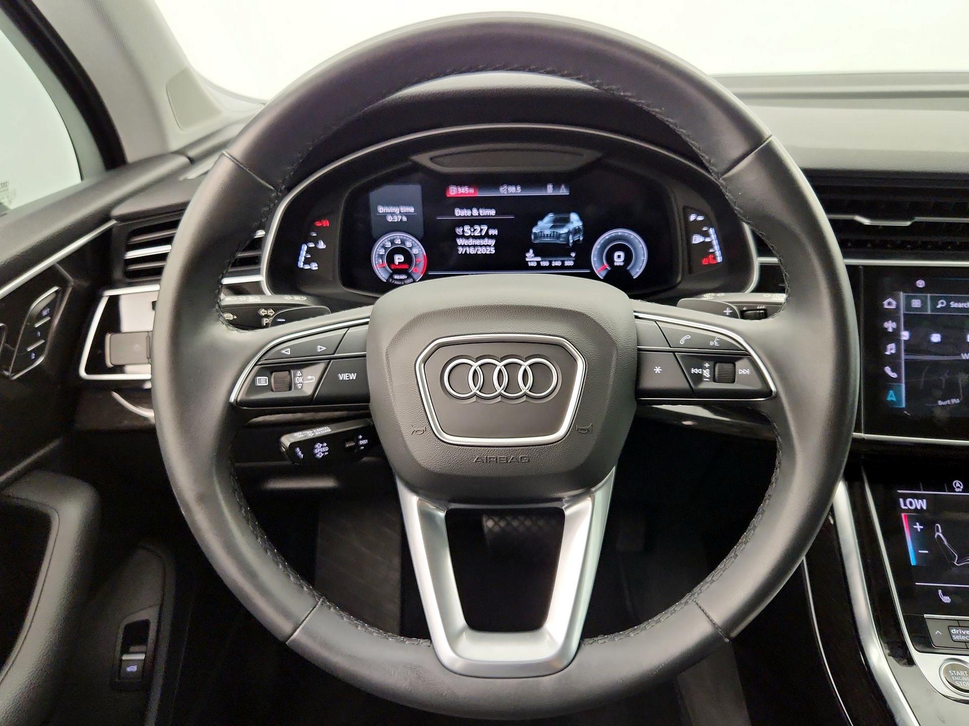 Thumbnail: 2022 Audi Q7 - 10