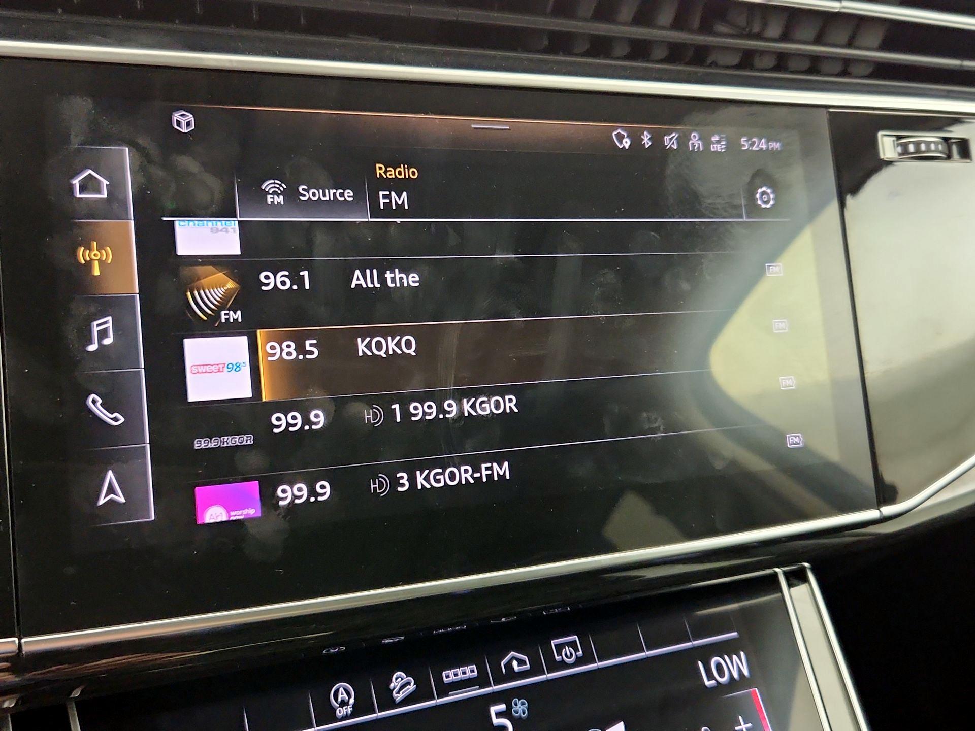 Thumbnail: 2022 Audi Q7 - 16