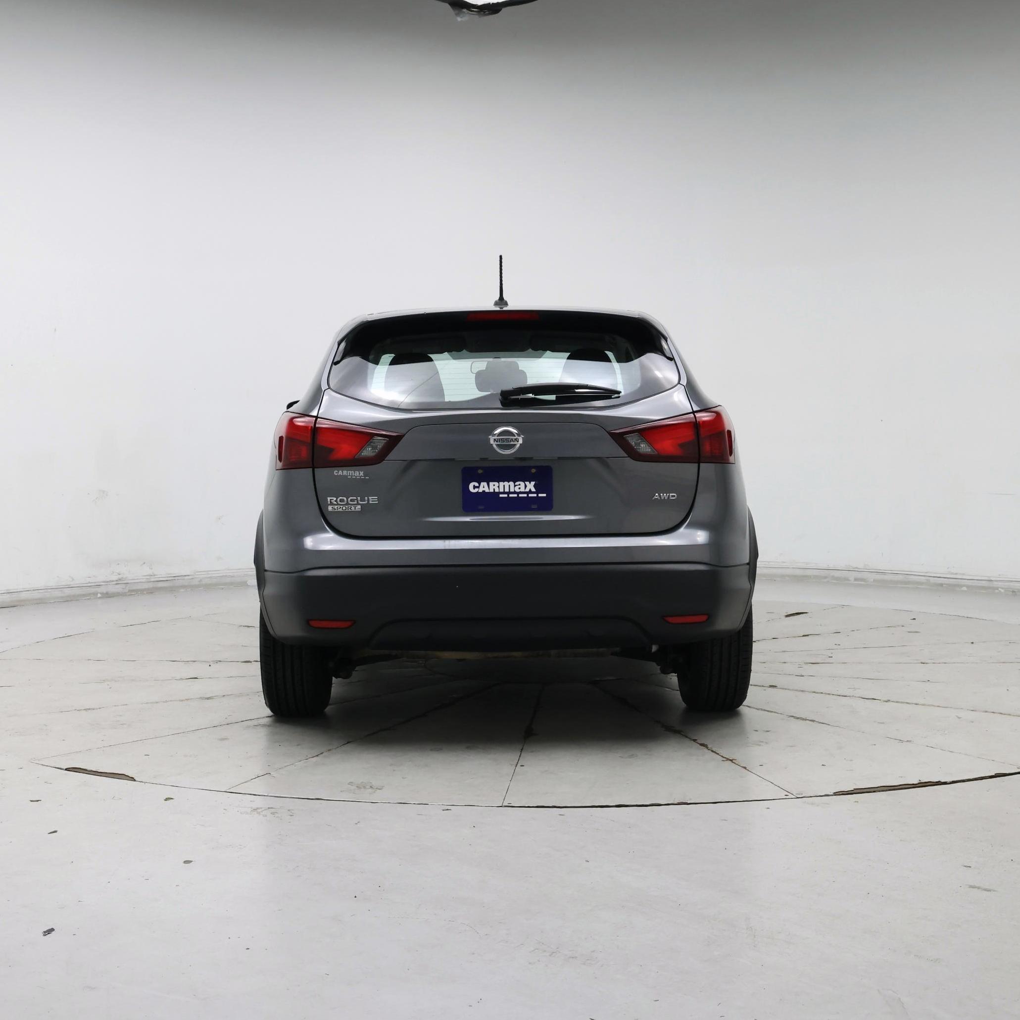 Thumbnail: 2018 Nissan Rogue Sport - 6
