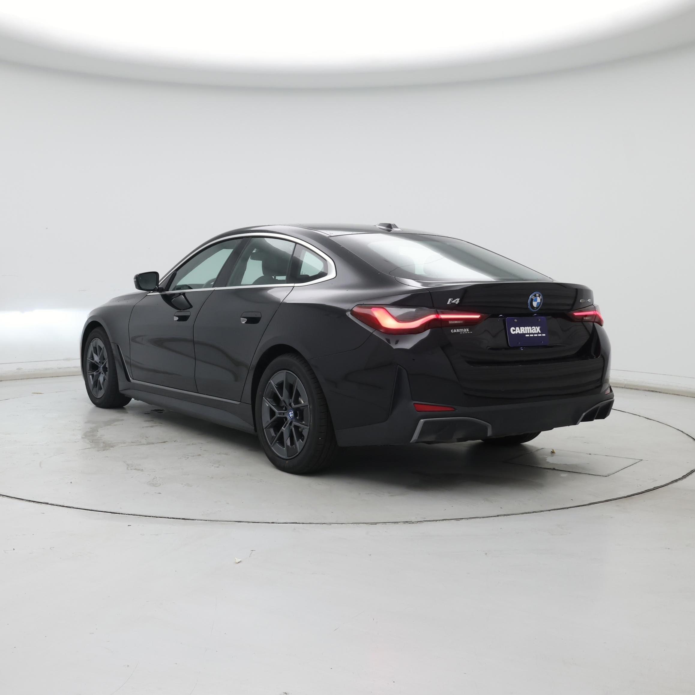 Thumbnail: 2022 BMW i4 - 2