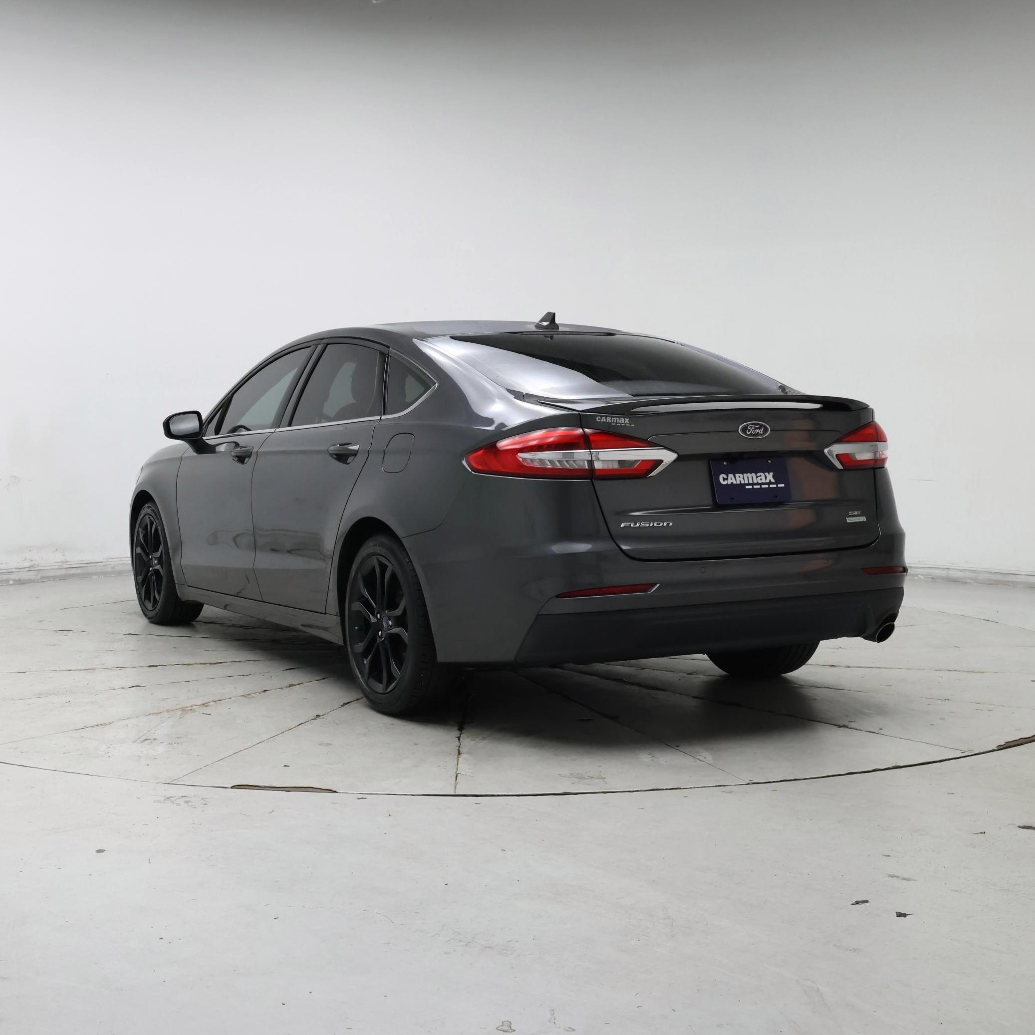 Thumbnail: 2019 Ford Fusion - 2