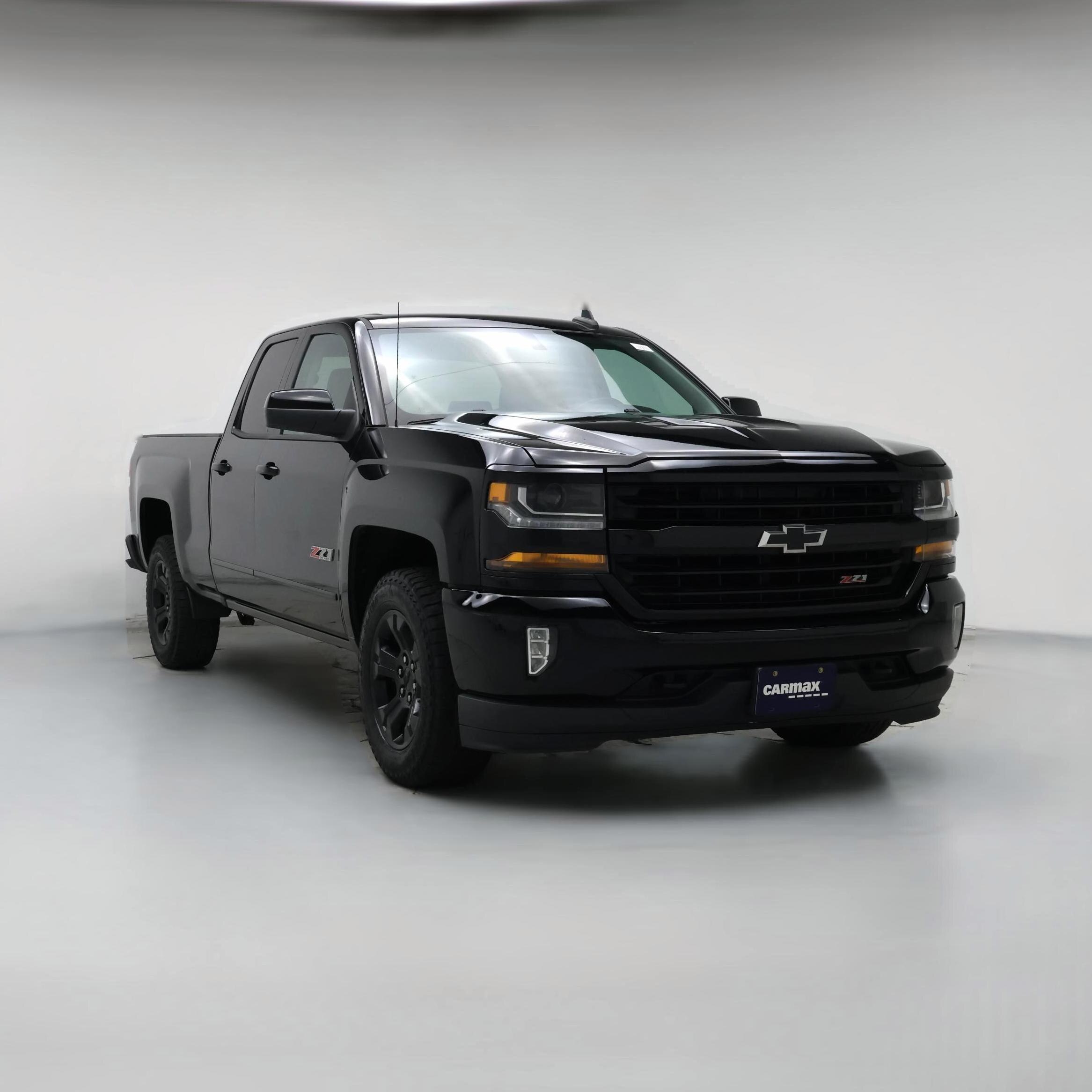 Thumbnail: 2017 Chevrolet Silverado 1500 - 1