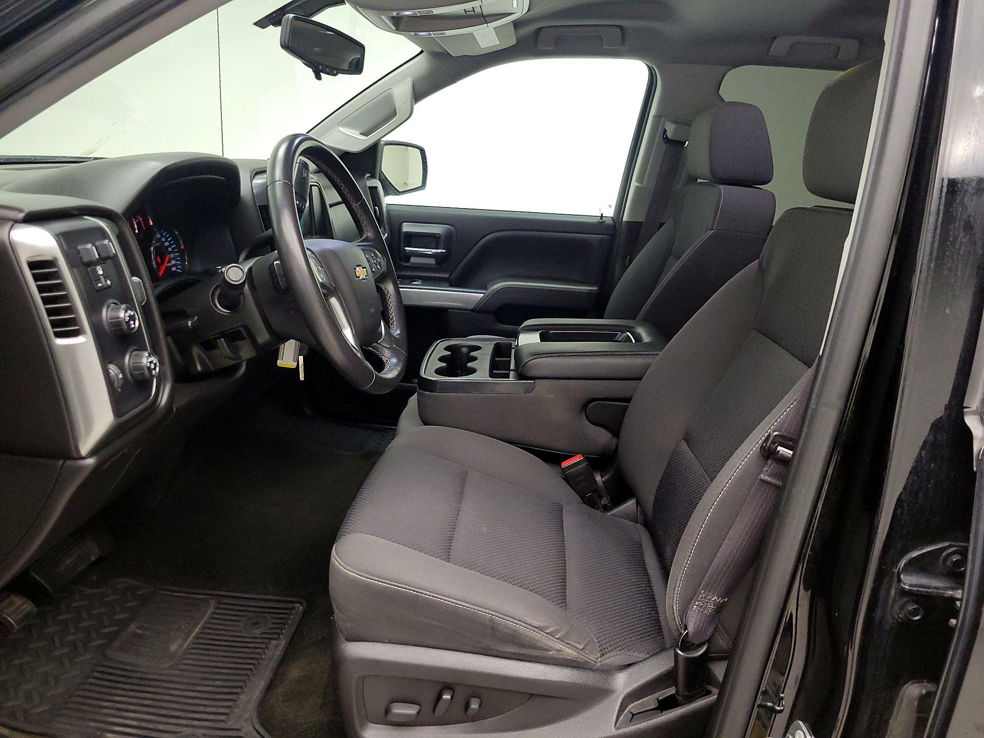 Thumbnail: 2017 Chevrolet Silverado 1500 - 11
