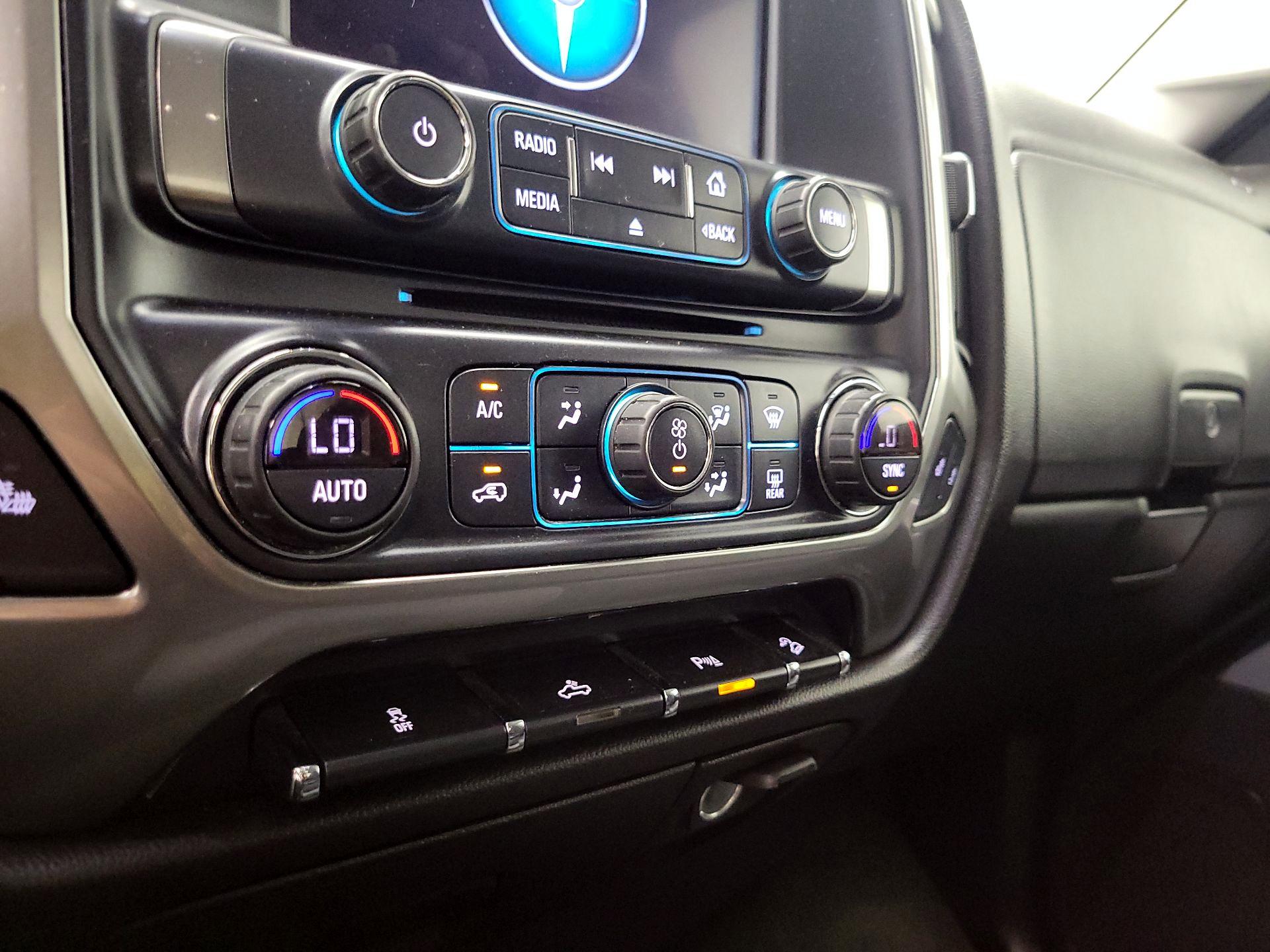 Thumbnail: 2017 Chevrolet Silverado 1500 - 17