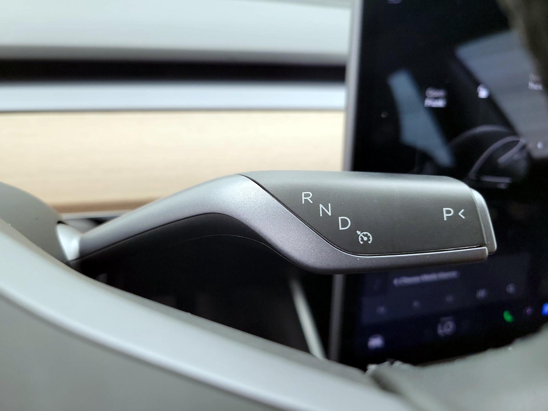 Thumbnail: 2018 Tesla Model 3 - 17