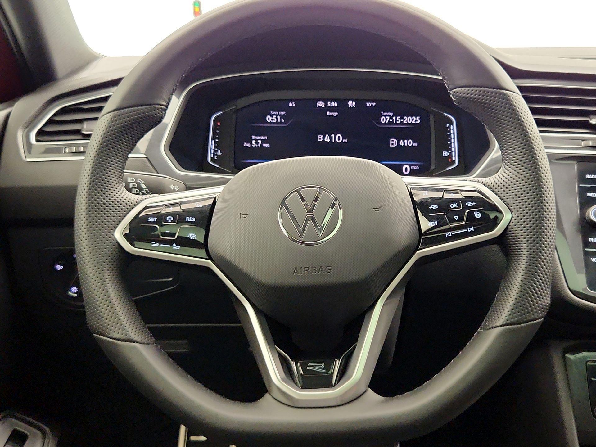 Thumbnail: 2024 Volkswagen Tiguan - 10