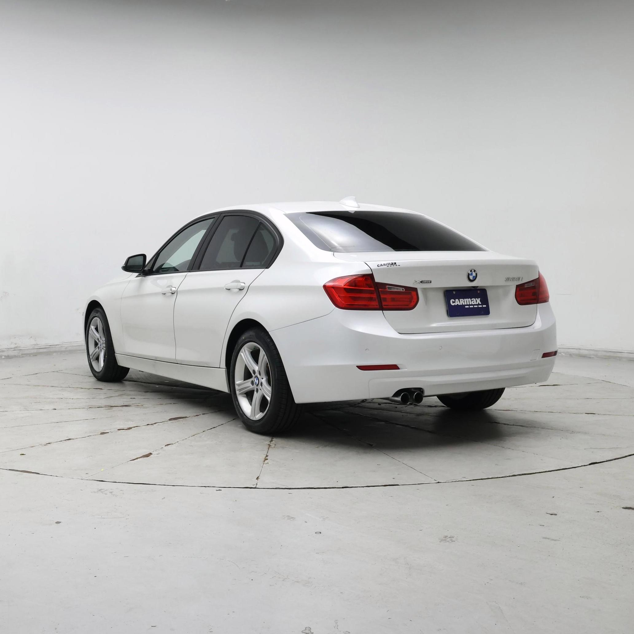 Thumbnail: 2014 BMW 3 Series - 2