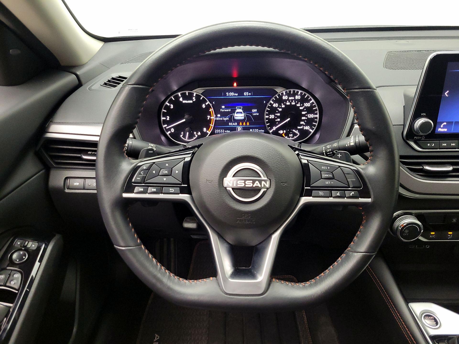 Thumbnail: 2024 Nissan Altima - 10
