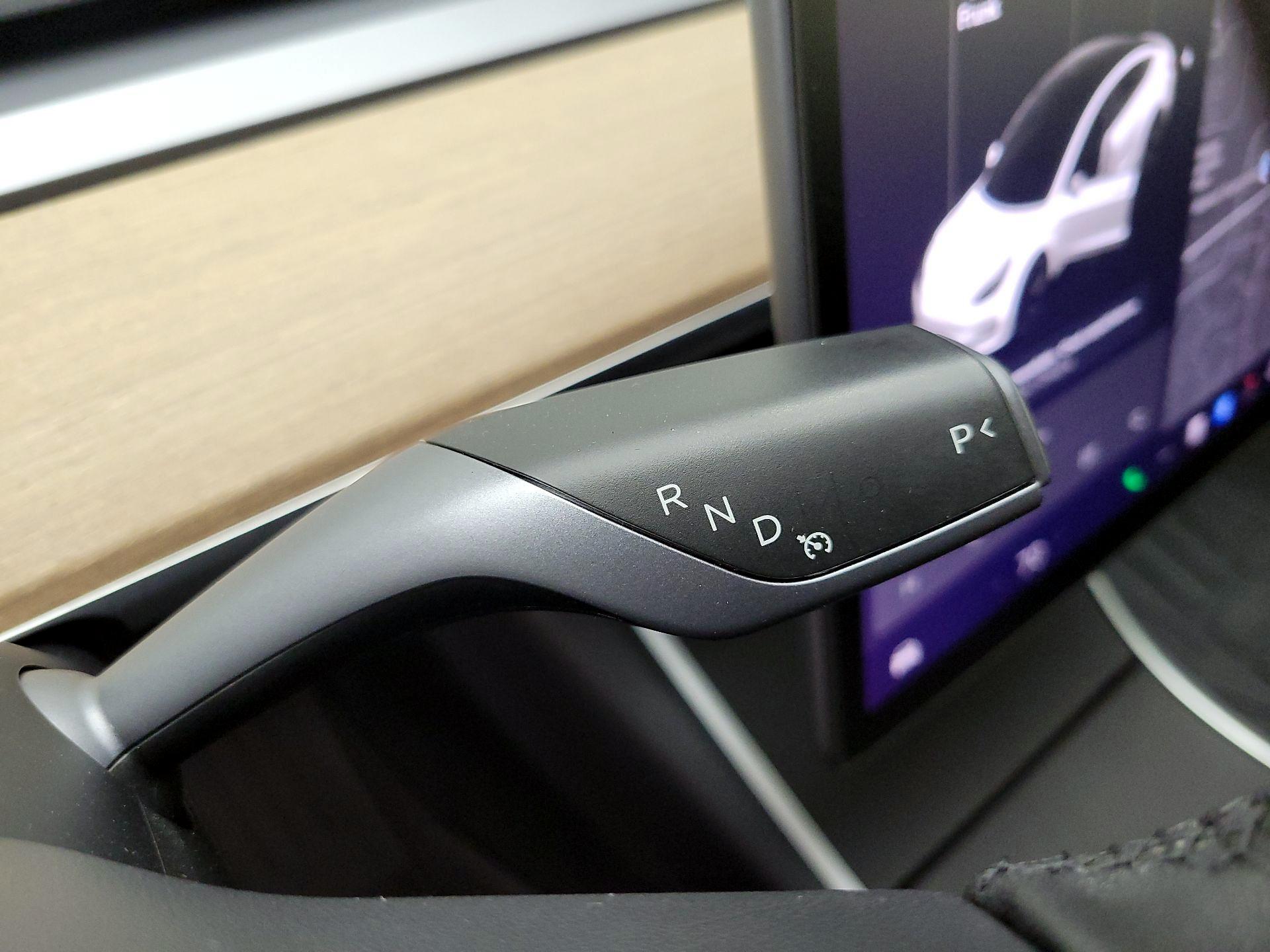 Thumbnail: 2020 Tesla Model 3 - 17