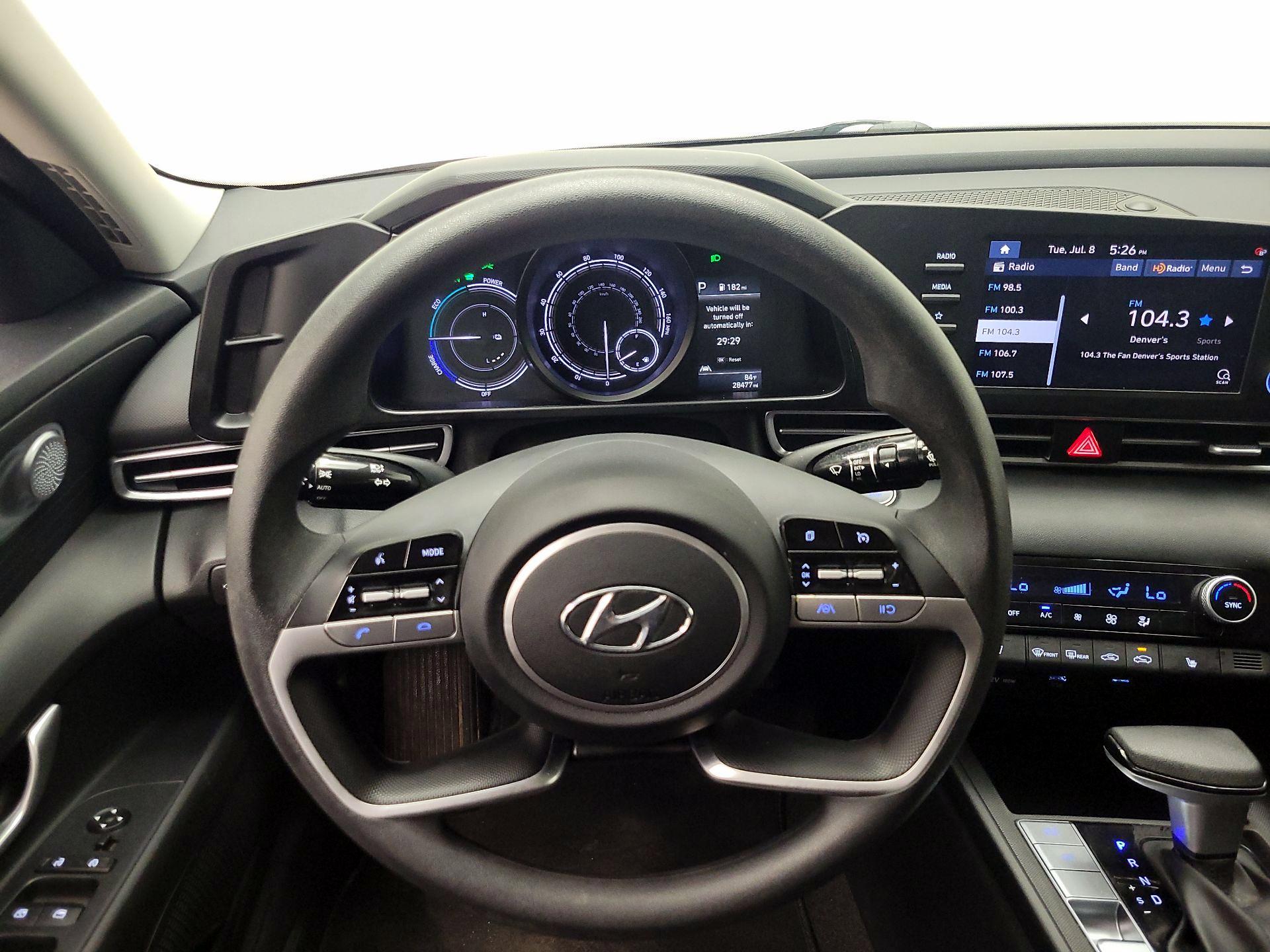 Thumbnail: 2023 Hyundai Elantra - 10