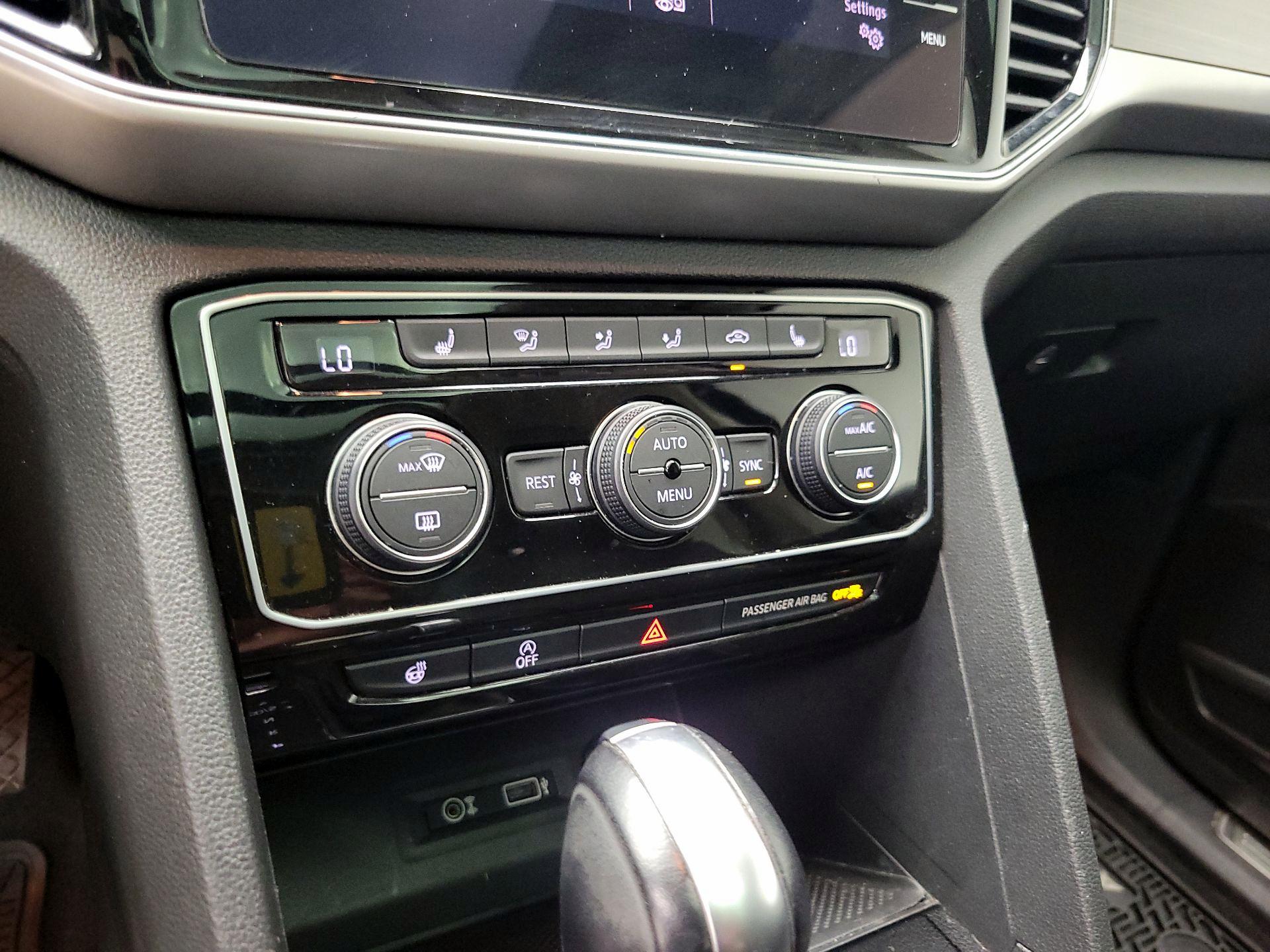 Thumbnail: 2019 Volkswagen Atlas - 17