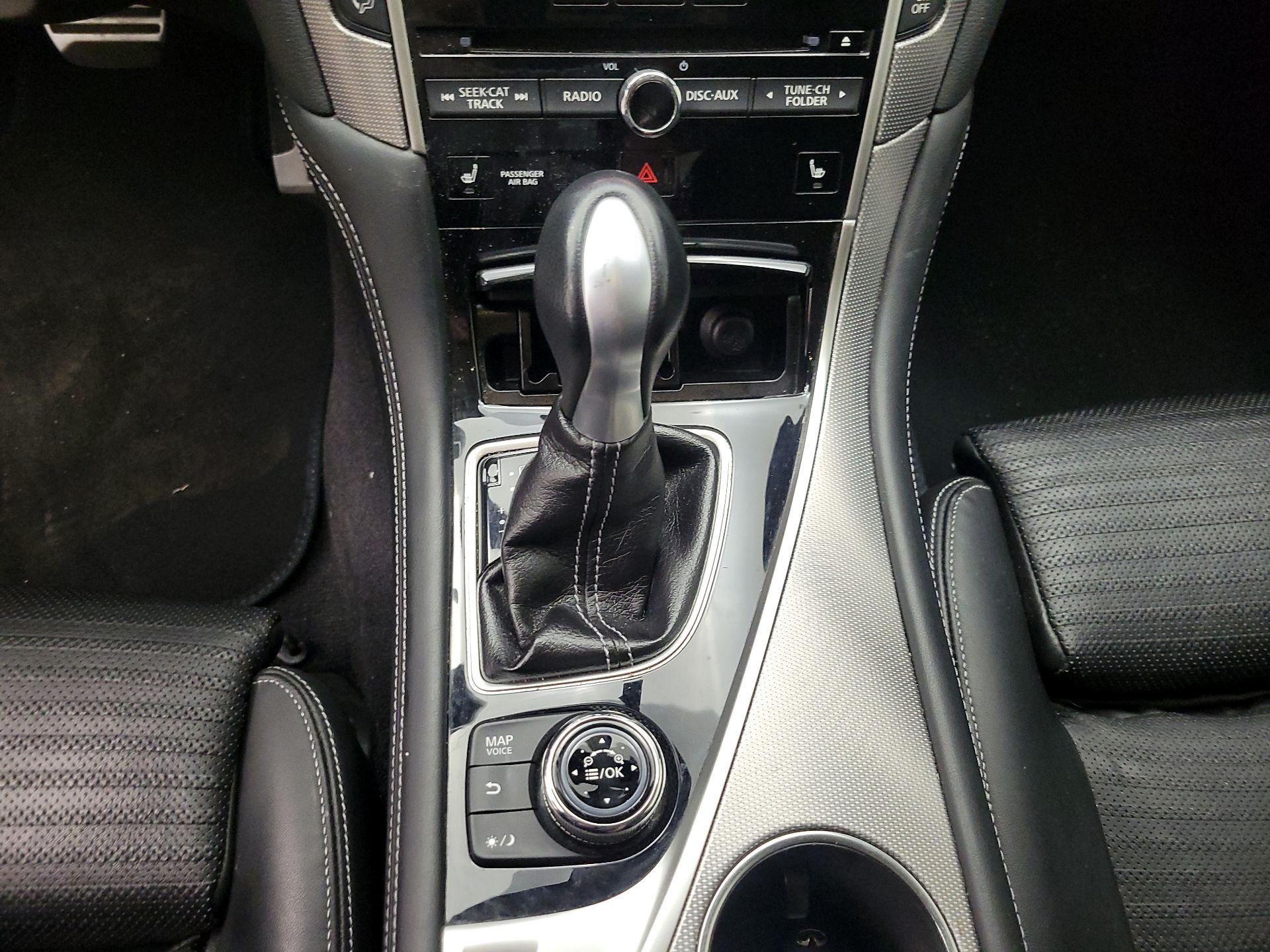 Thumbnail: 2015 INFINITI Q50 - 18