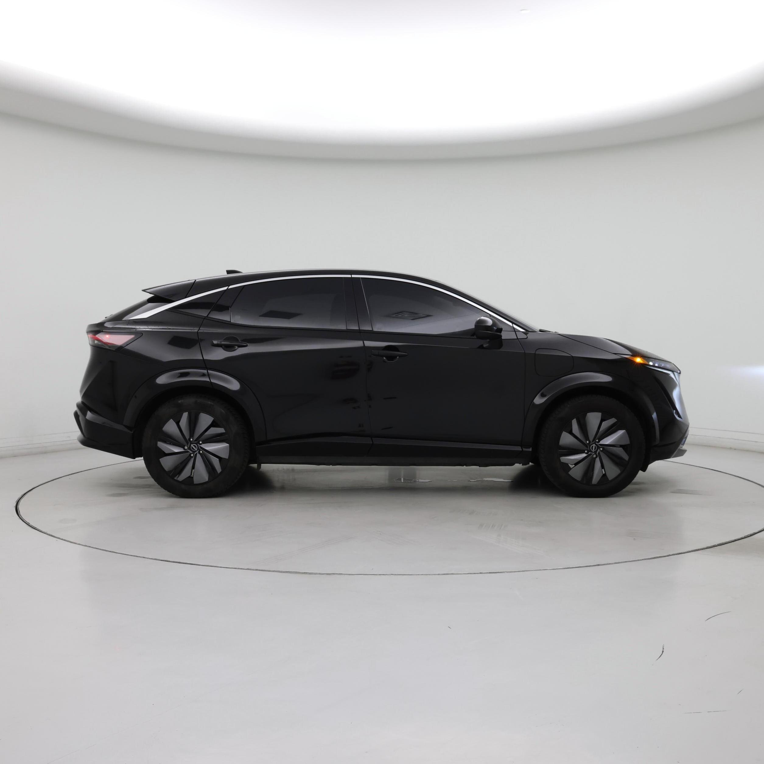 Thumbnail: 2023 Nissan Ariya - 7