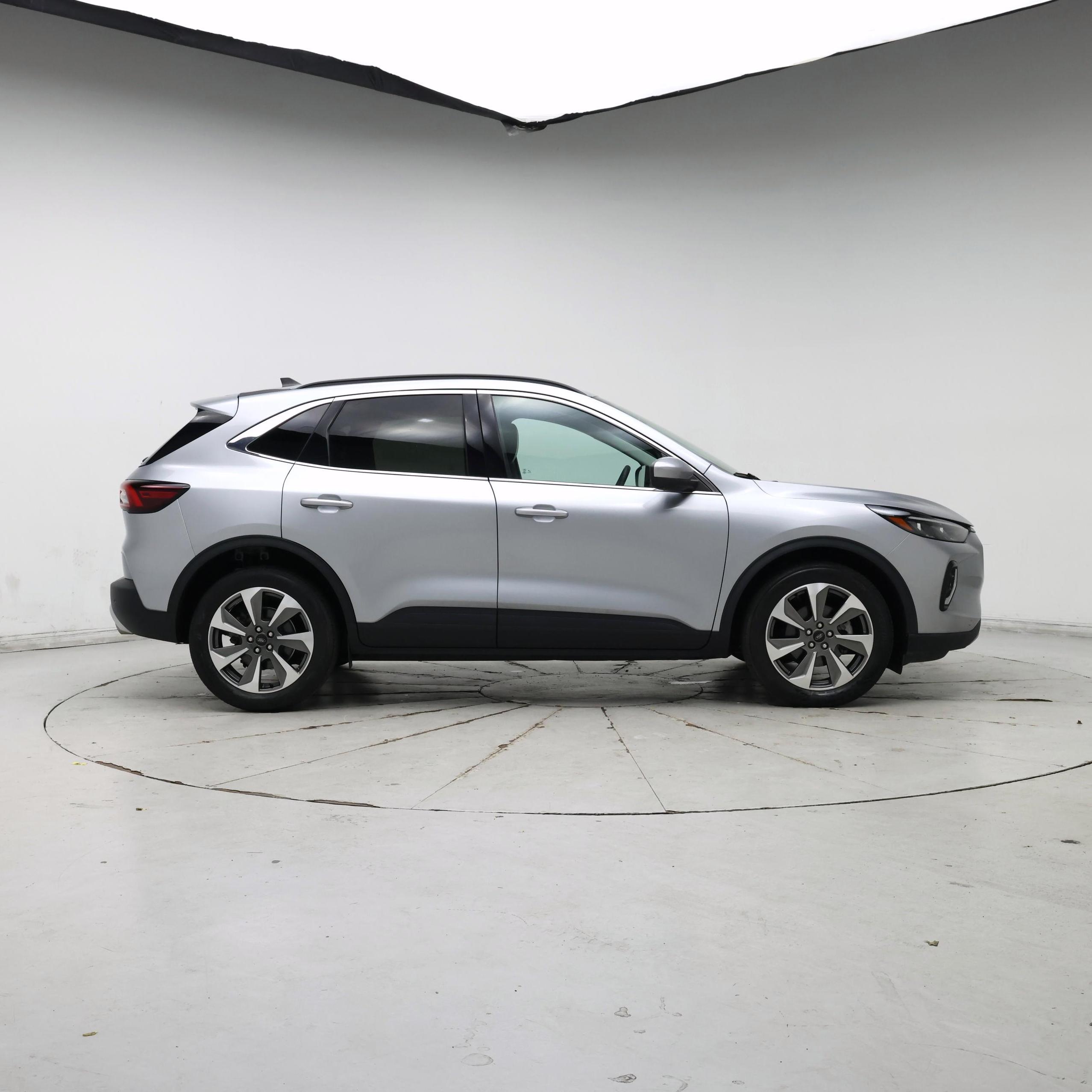 Thumbnail: 2023 Ford Escape - 7