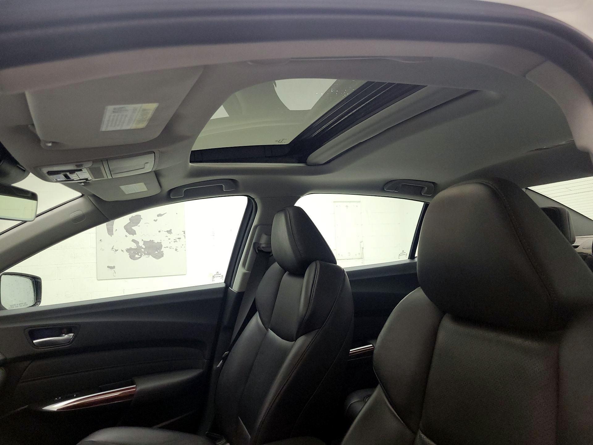 Thumbnail: 2015 Acura TLX - 19