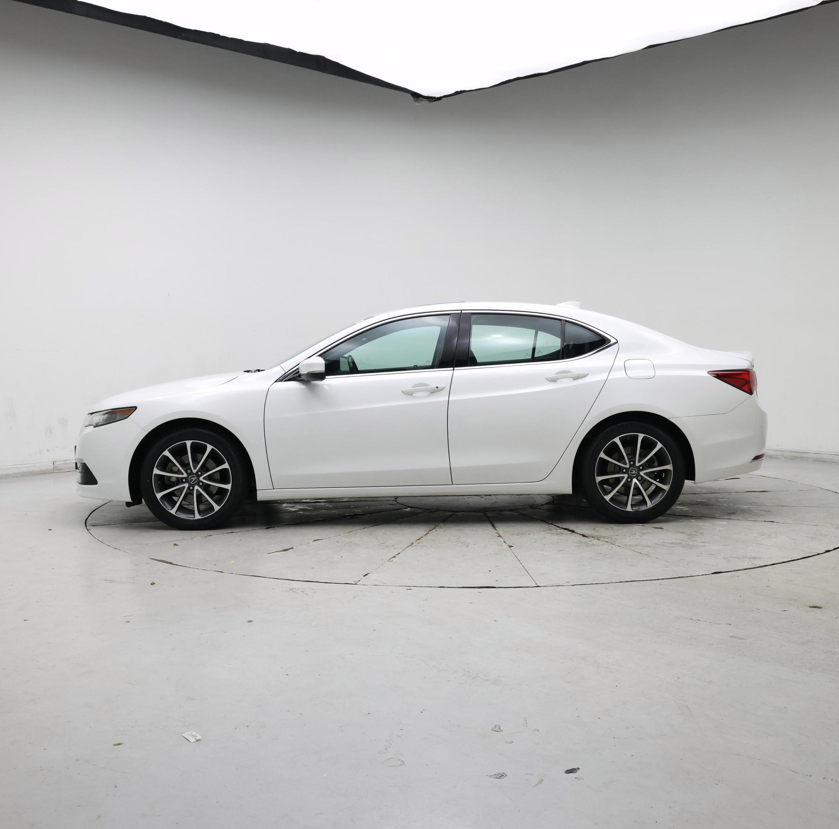 Thumbnail: 2015 Acura TLX - 3