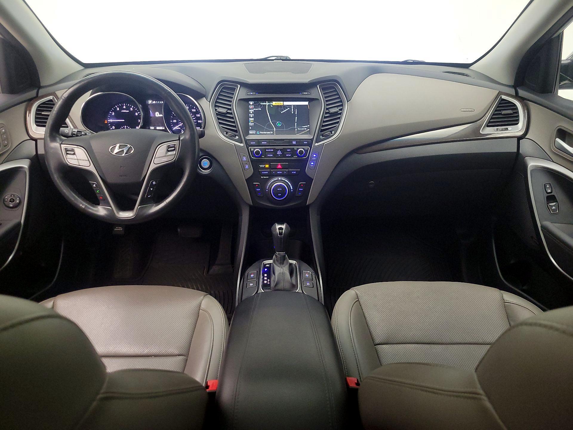 Thumbnail: 2017 Hyundai Santa Fe - 9
