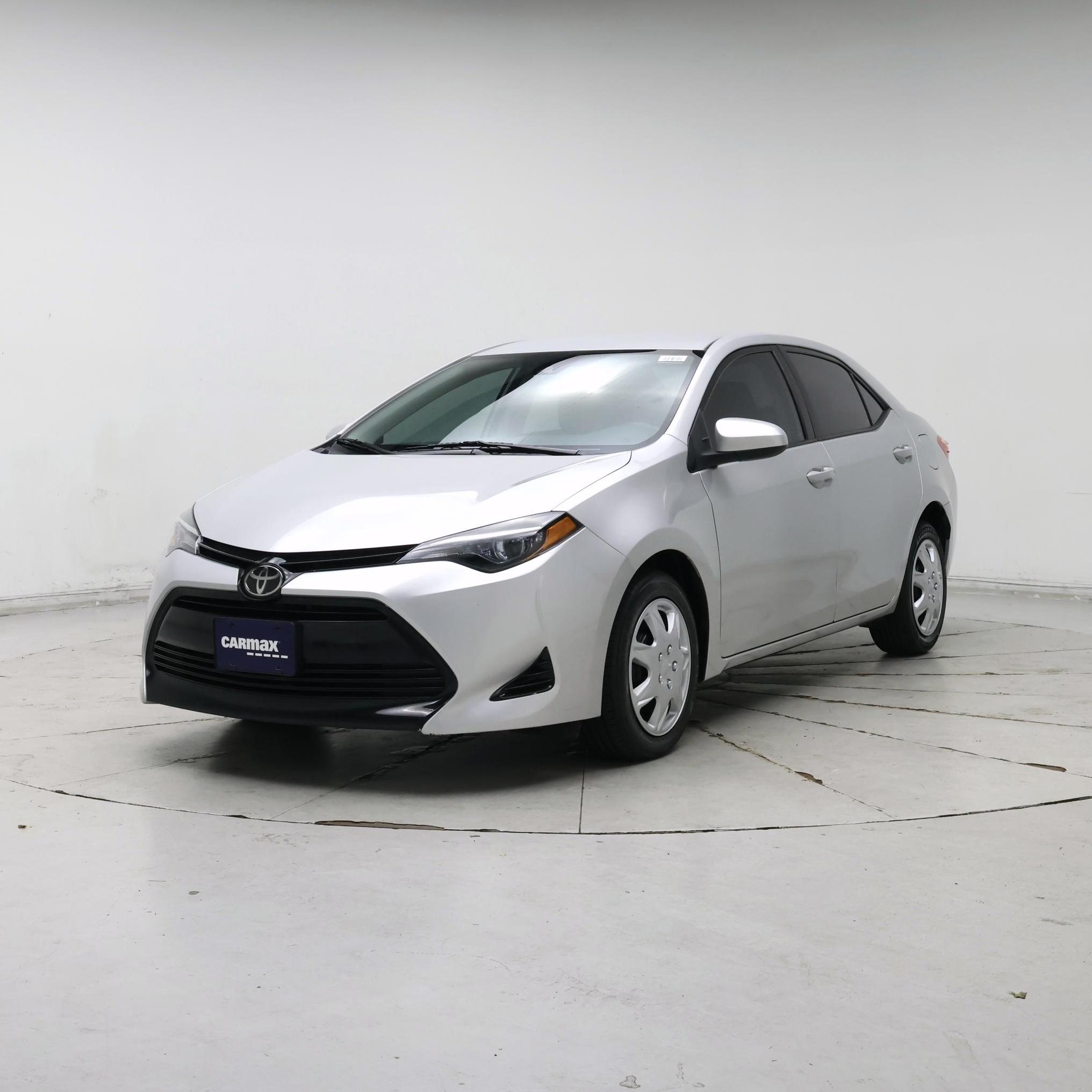 Thumbnail: 2018 Toyota Corolla - 4
