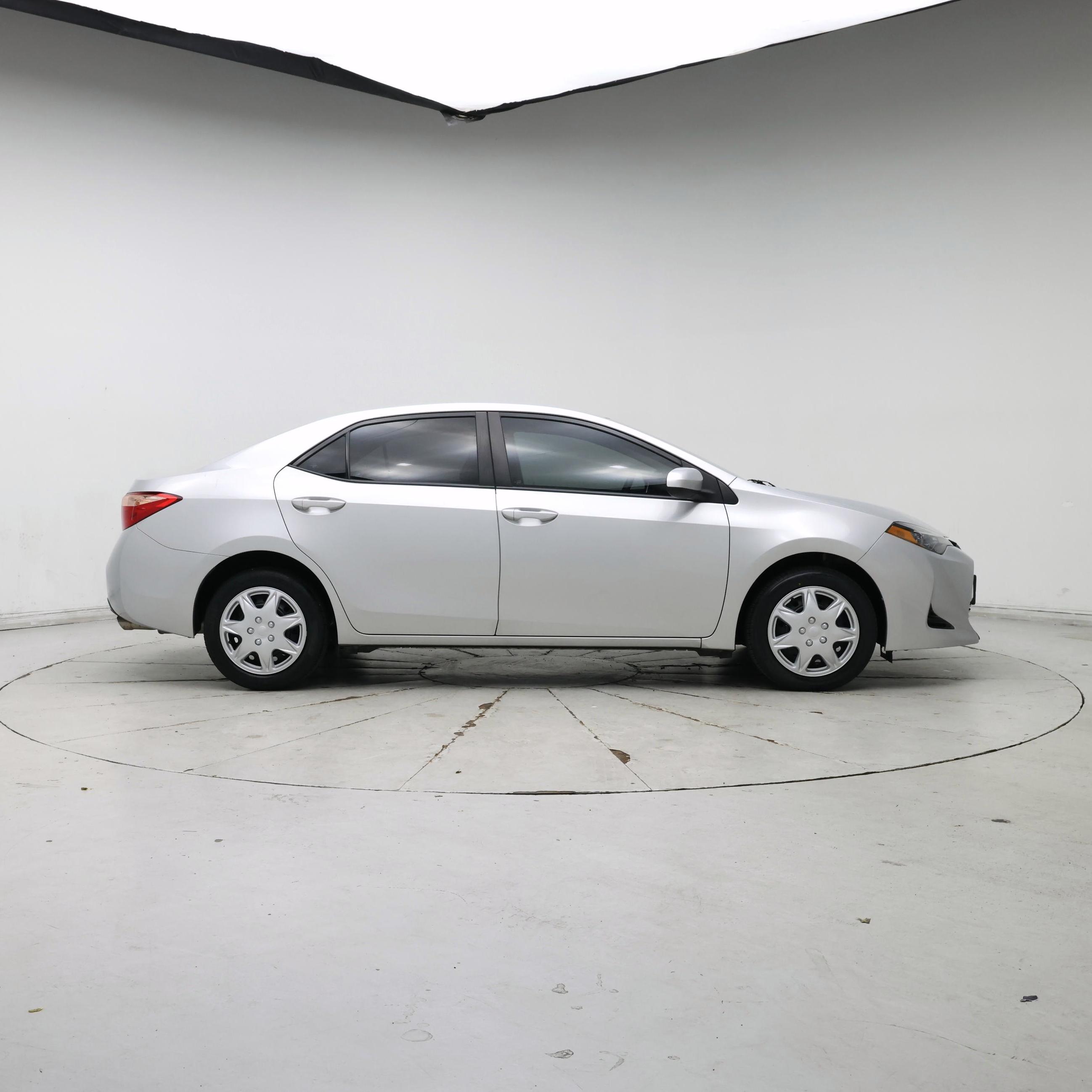 Thumbnail: 2018 Toyota Corolla - 7