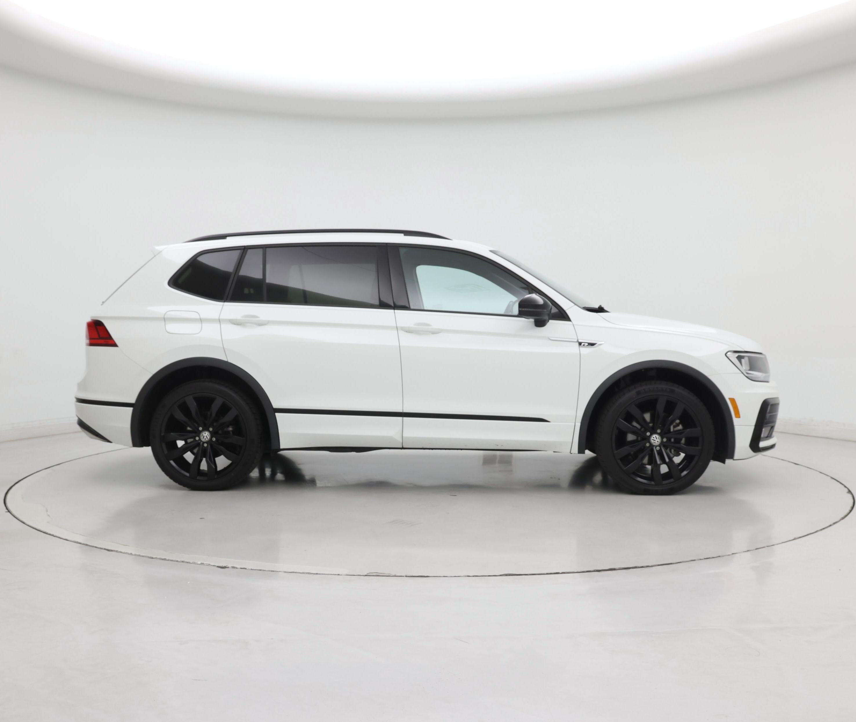 Thumbnail: 2021 Volkswagen Tiguan - 7