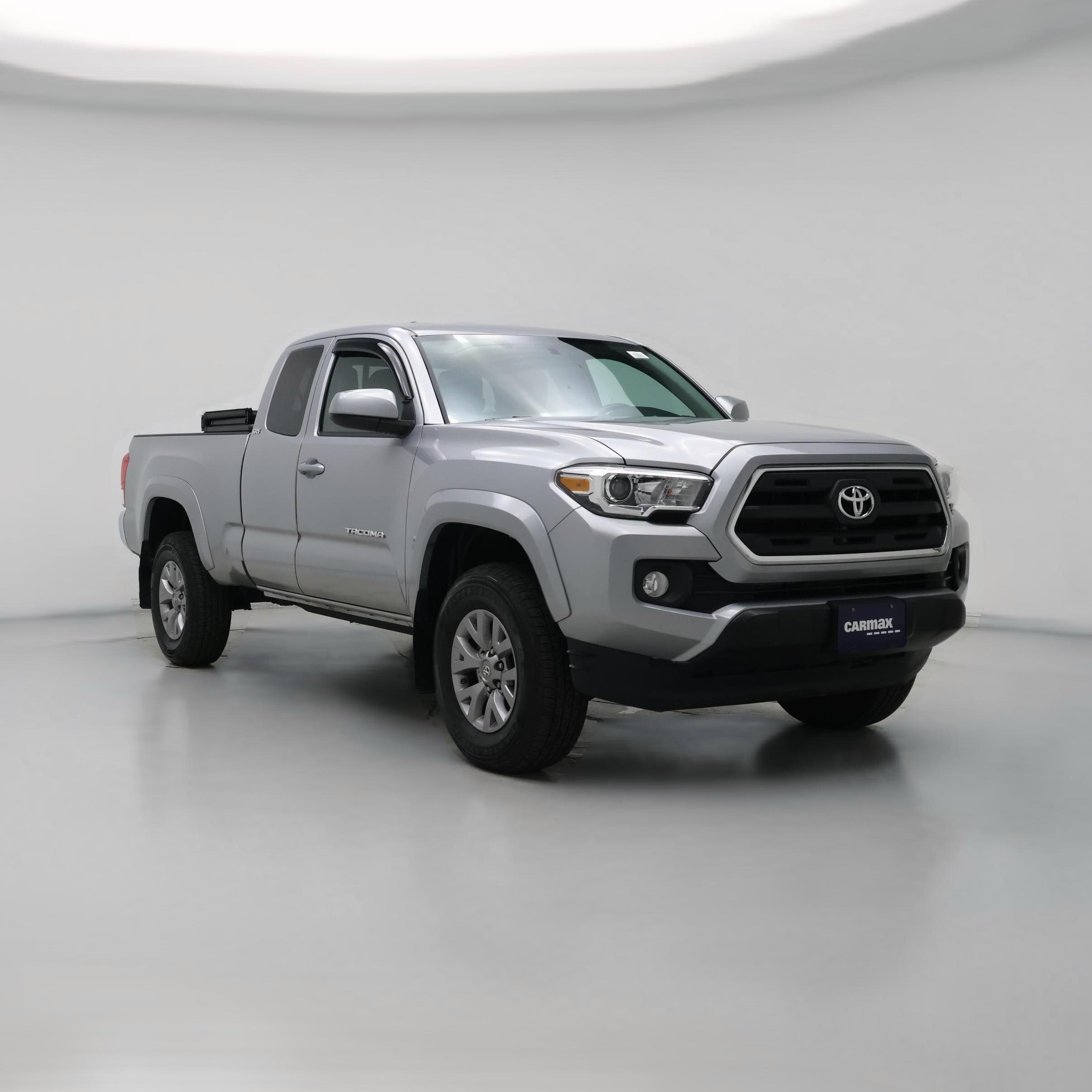 Thumbnail: 2016 Toyota Tacoma - 1