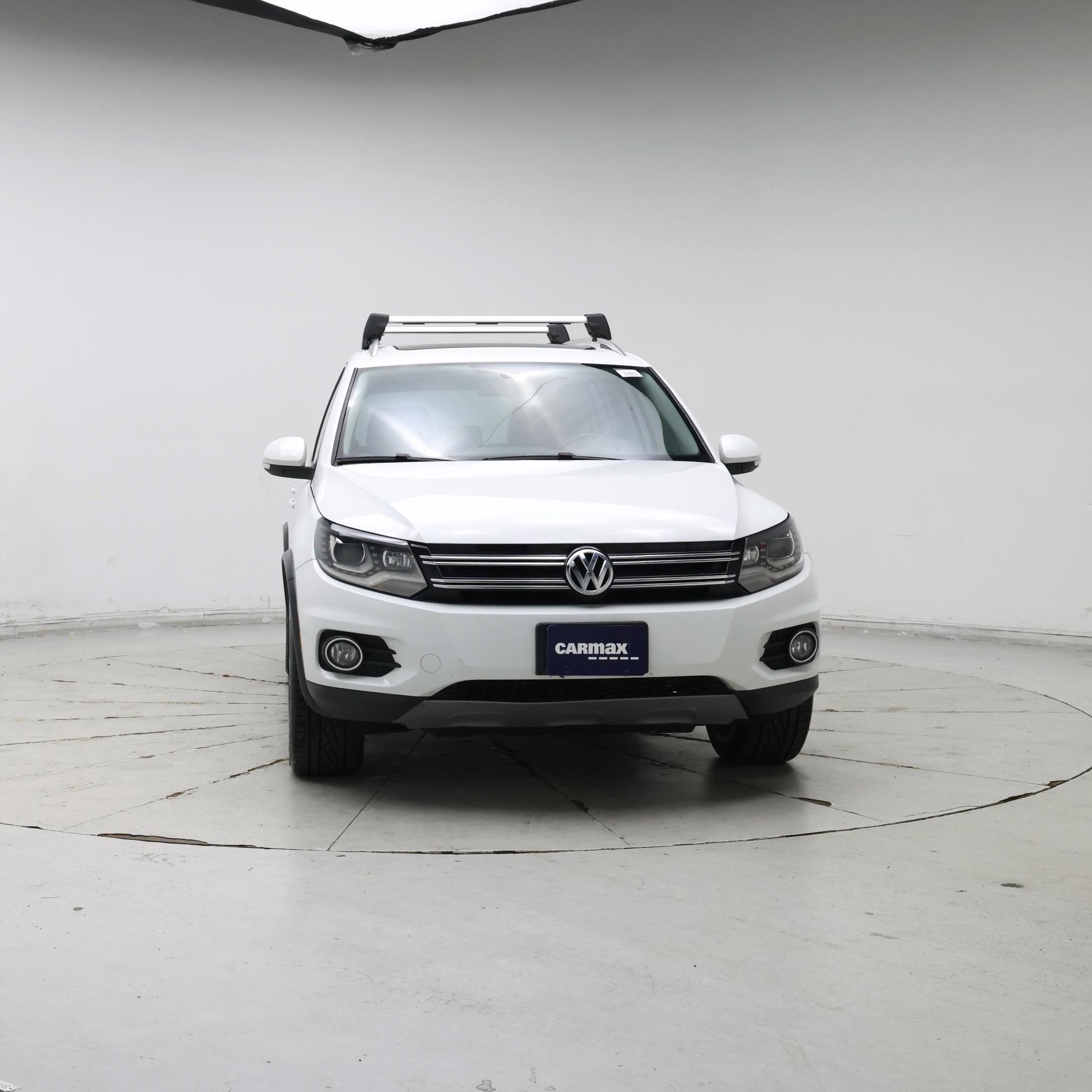 Thumbnail: 2016 Volkswagen Tiguan - 5