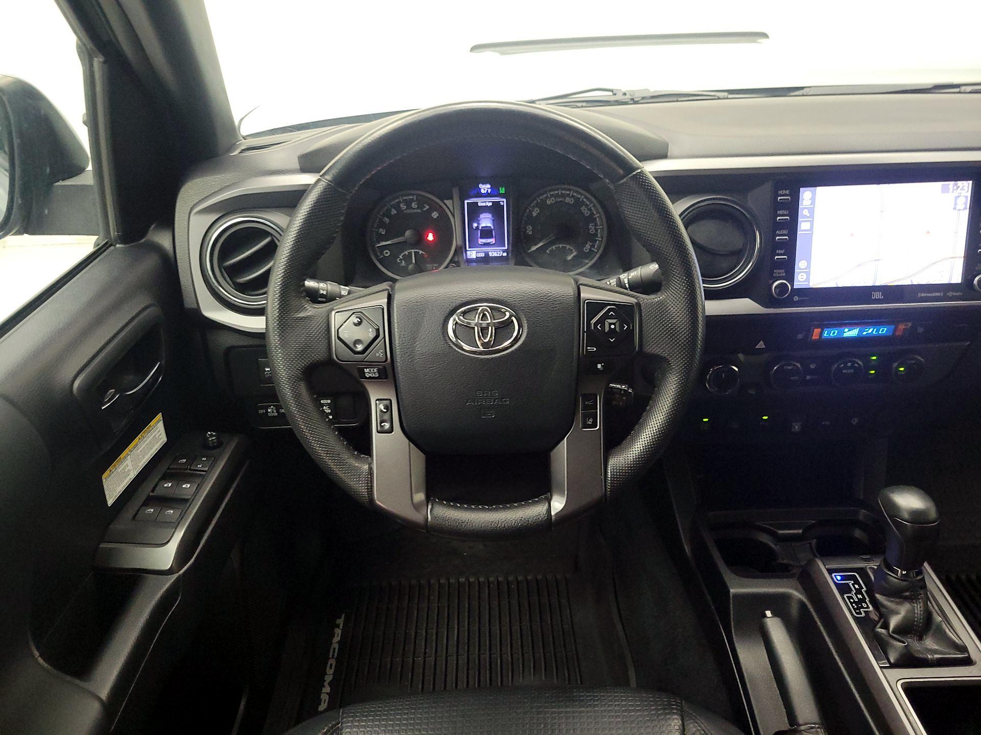 Thumbnail: 2020 Toyota Tacoma - 10