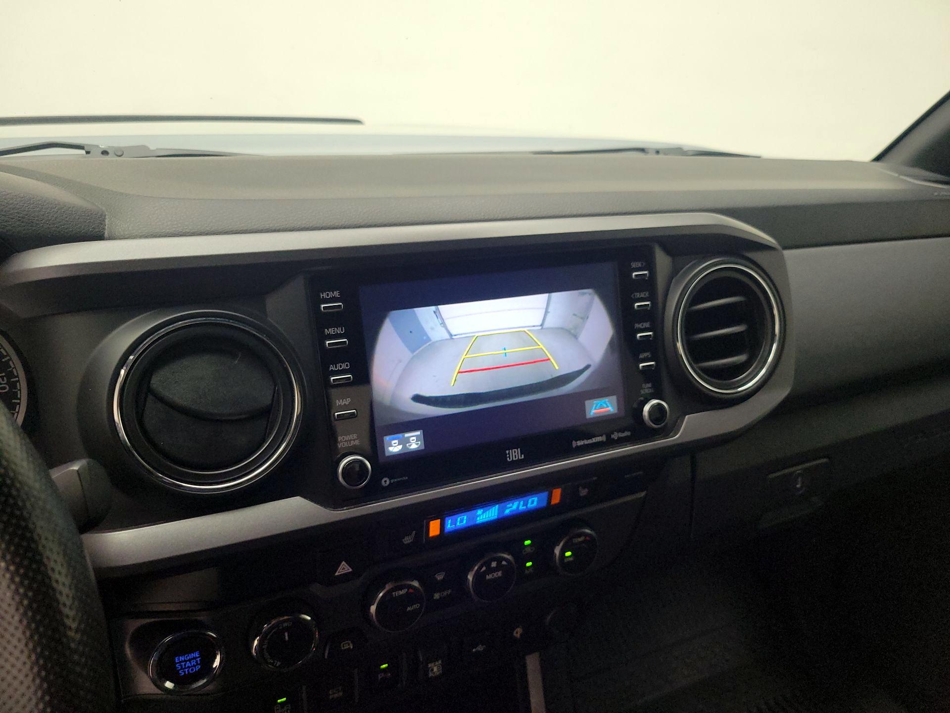 Thumbnail: 2020 Toyota Tacoma - 15