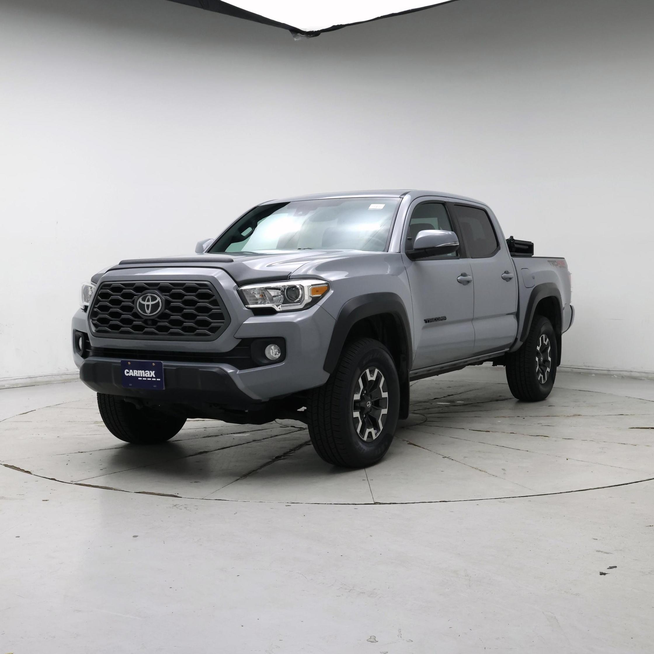 Thumbnail: 2020 Toyota Tacoma - 4