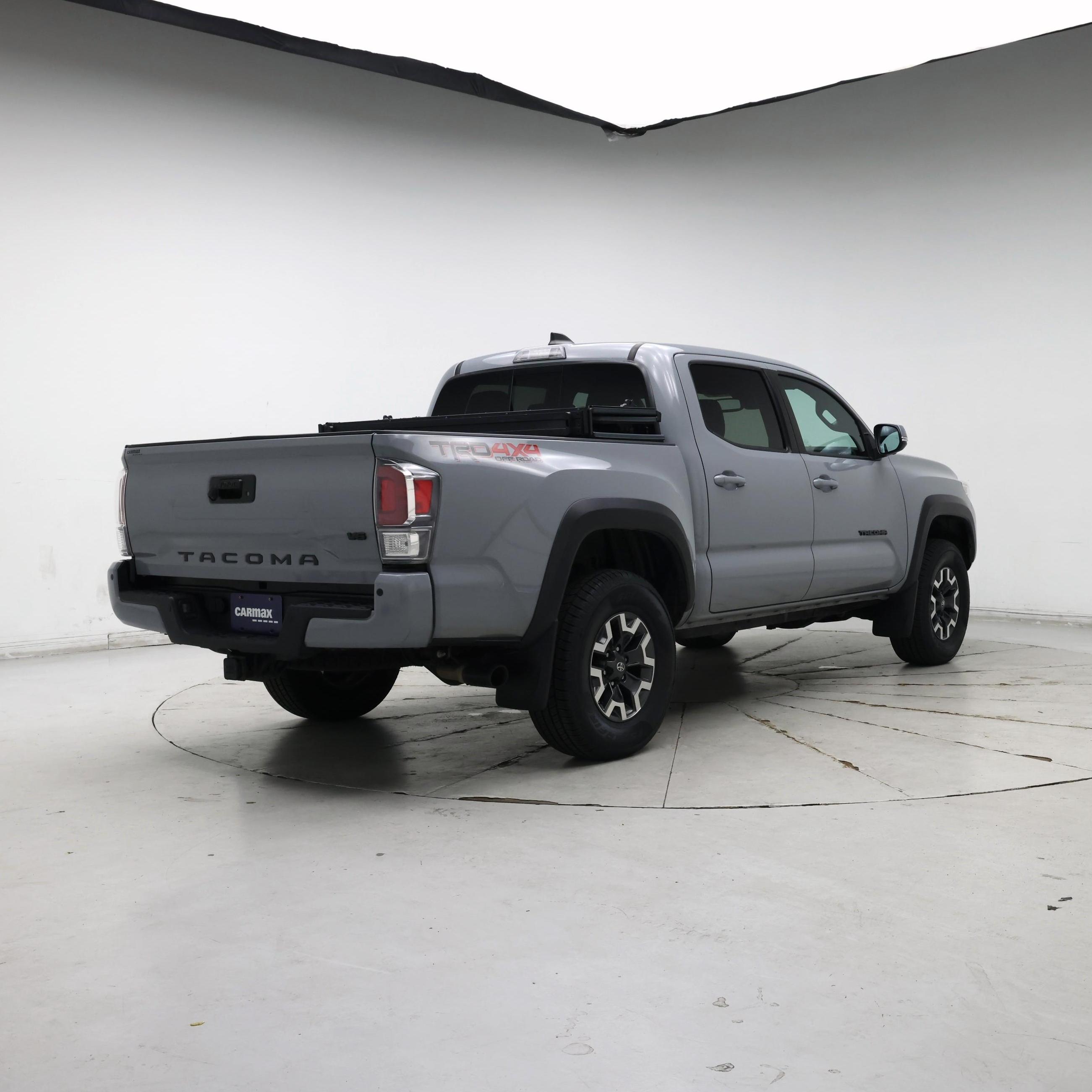 Thumbnail: 2020 Toyota Tacoma - 8