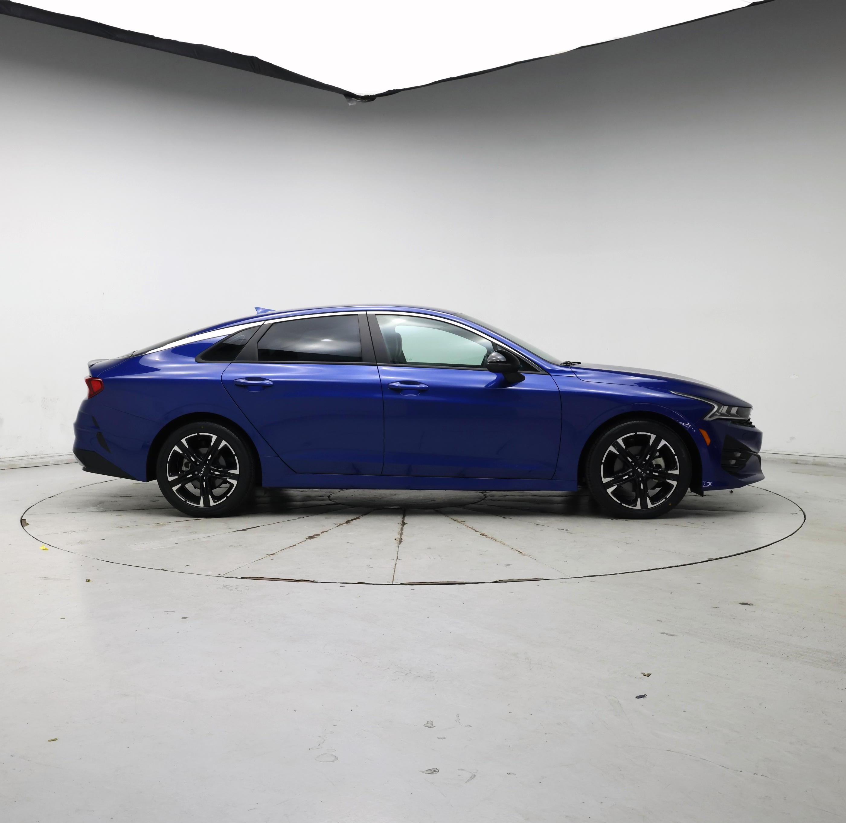 Thumbnail: 2023 Kia K5 - 7