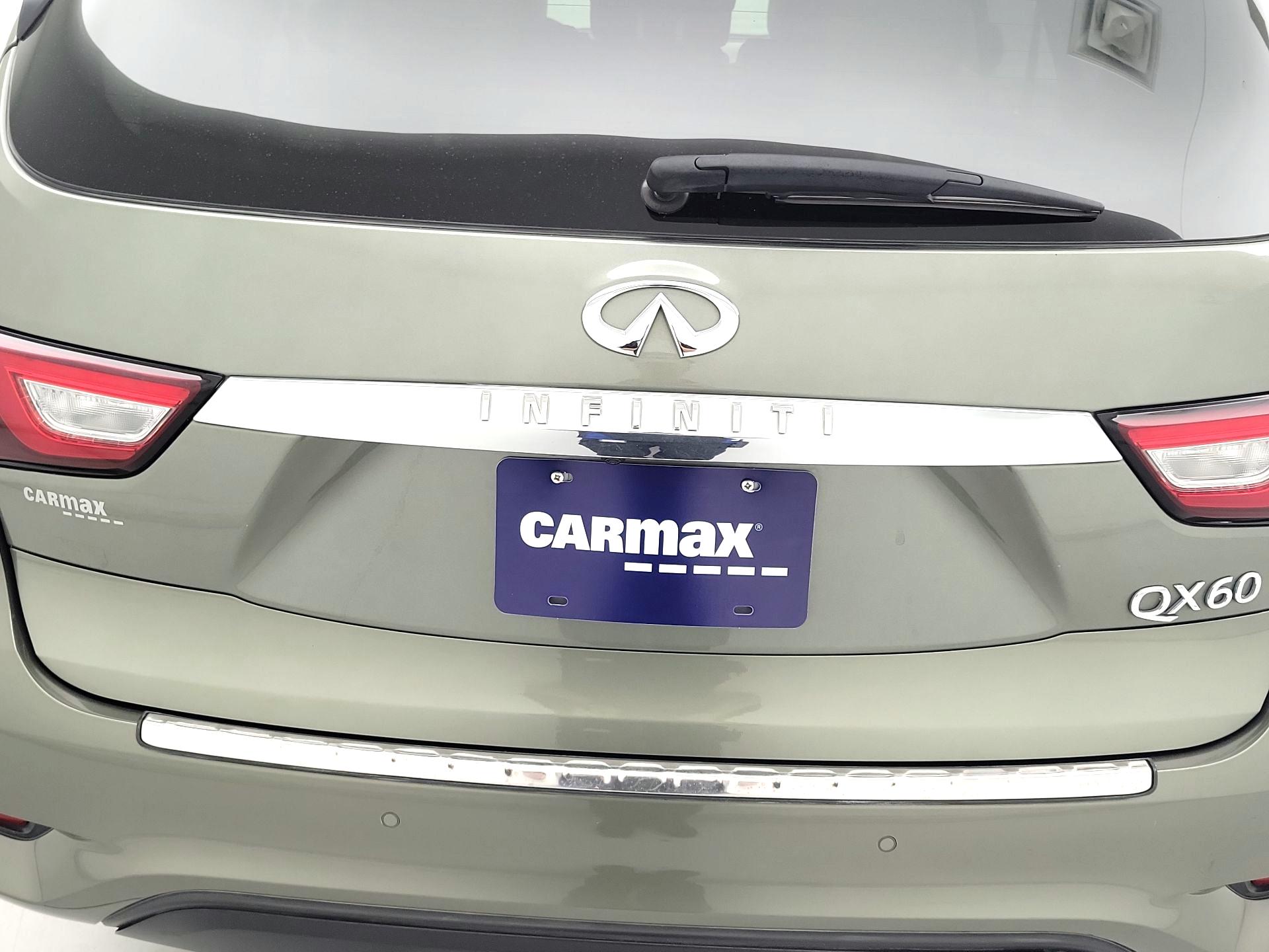 Thumbnail: 2017 INFINITI QX60 - 6