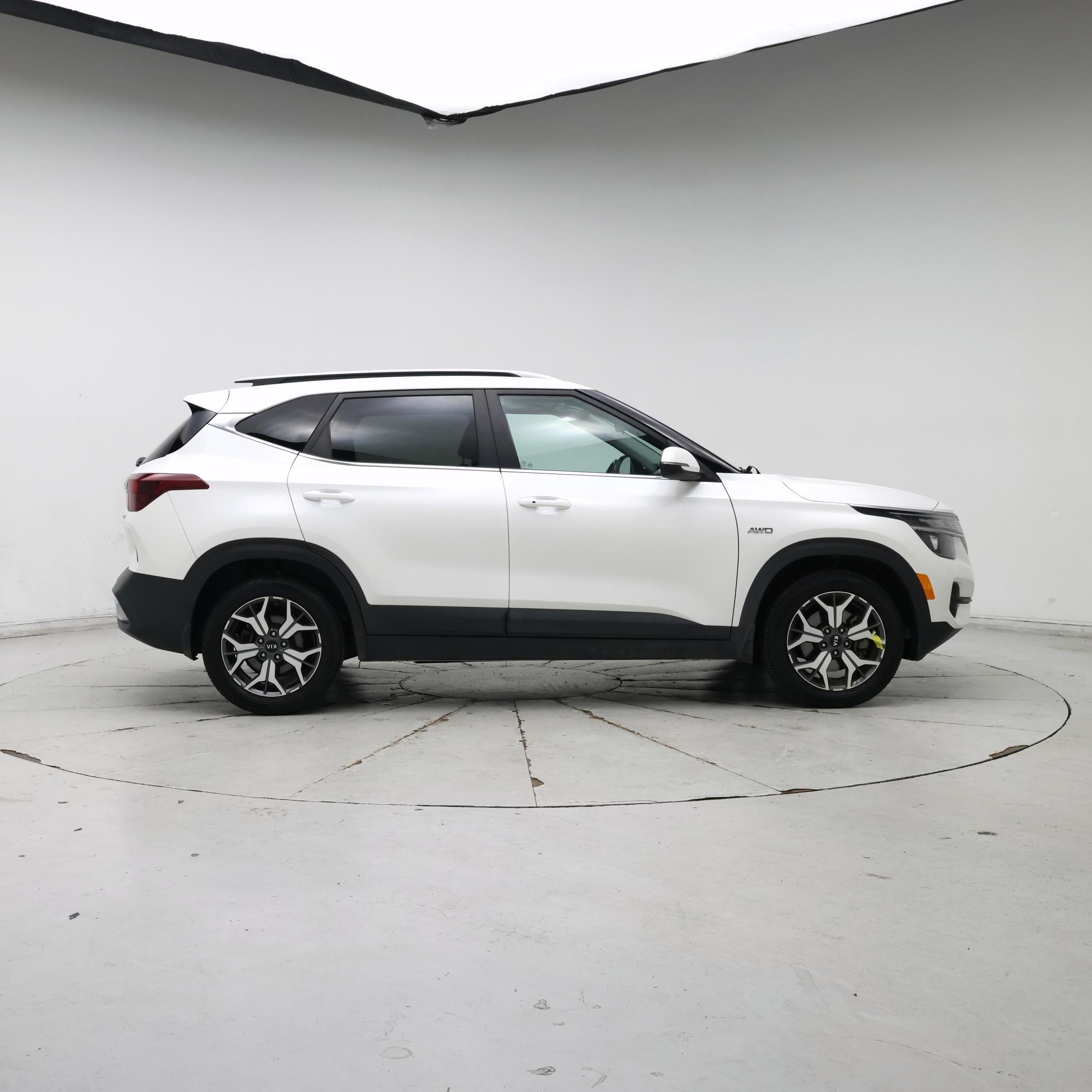 Thumbnail: 2021 Kia Seltos - 7