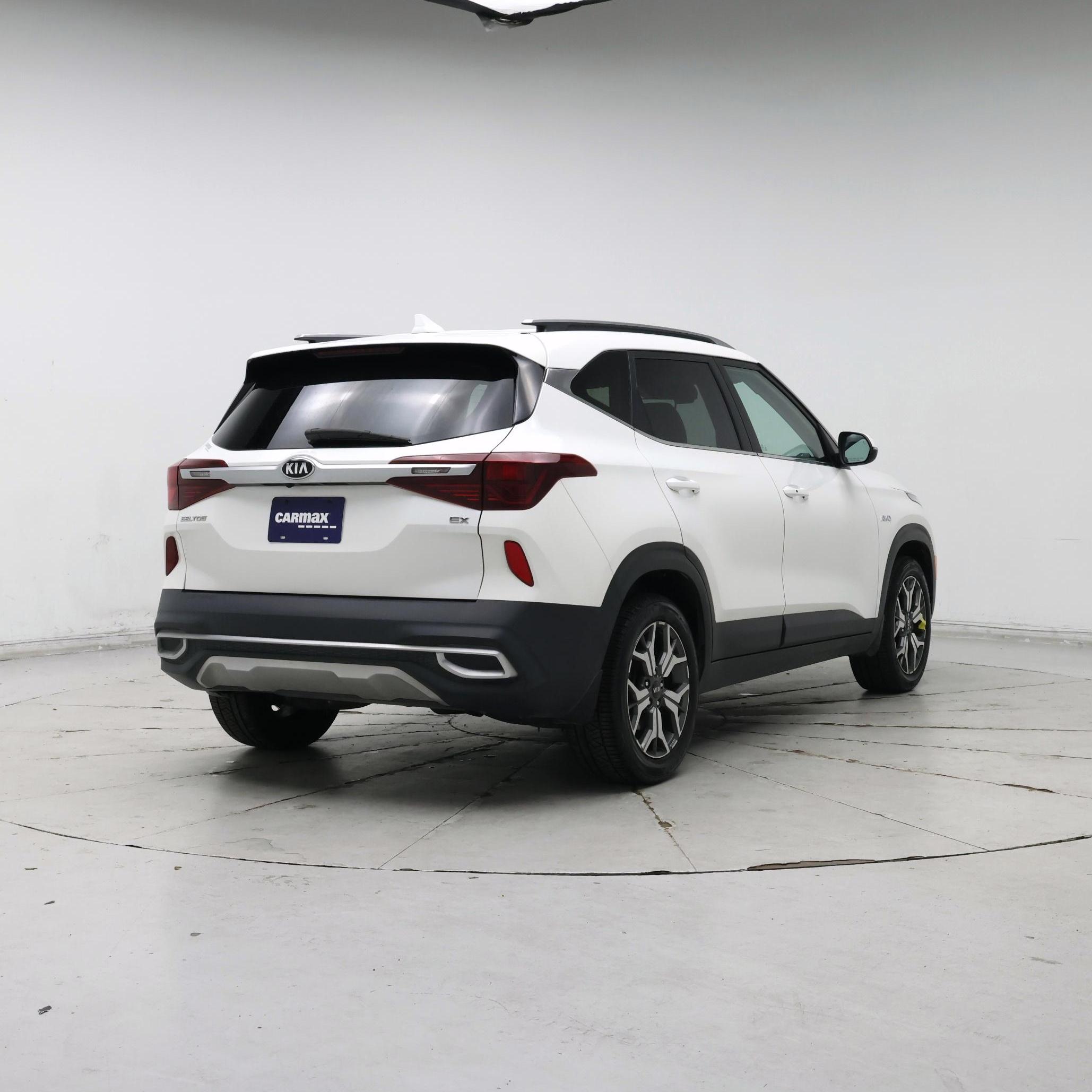 Thumbnail: 2021 Kia Seltos - 8
